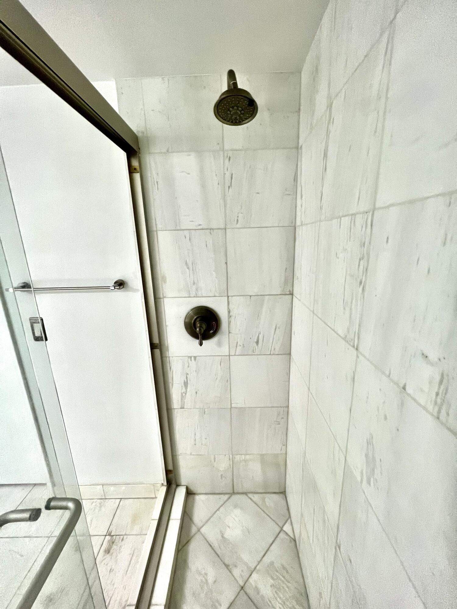 3400 NE 192nd Street #1102, Aventura FL 33180