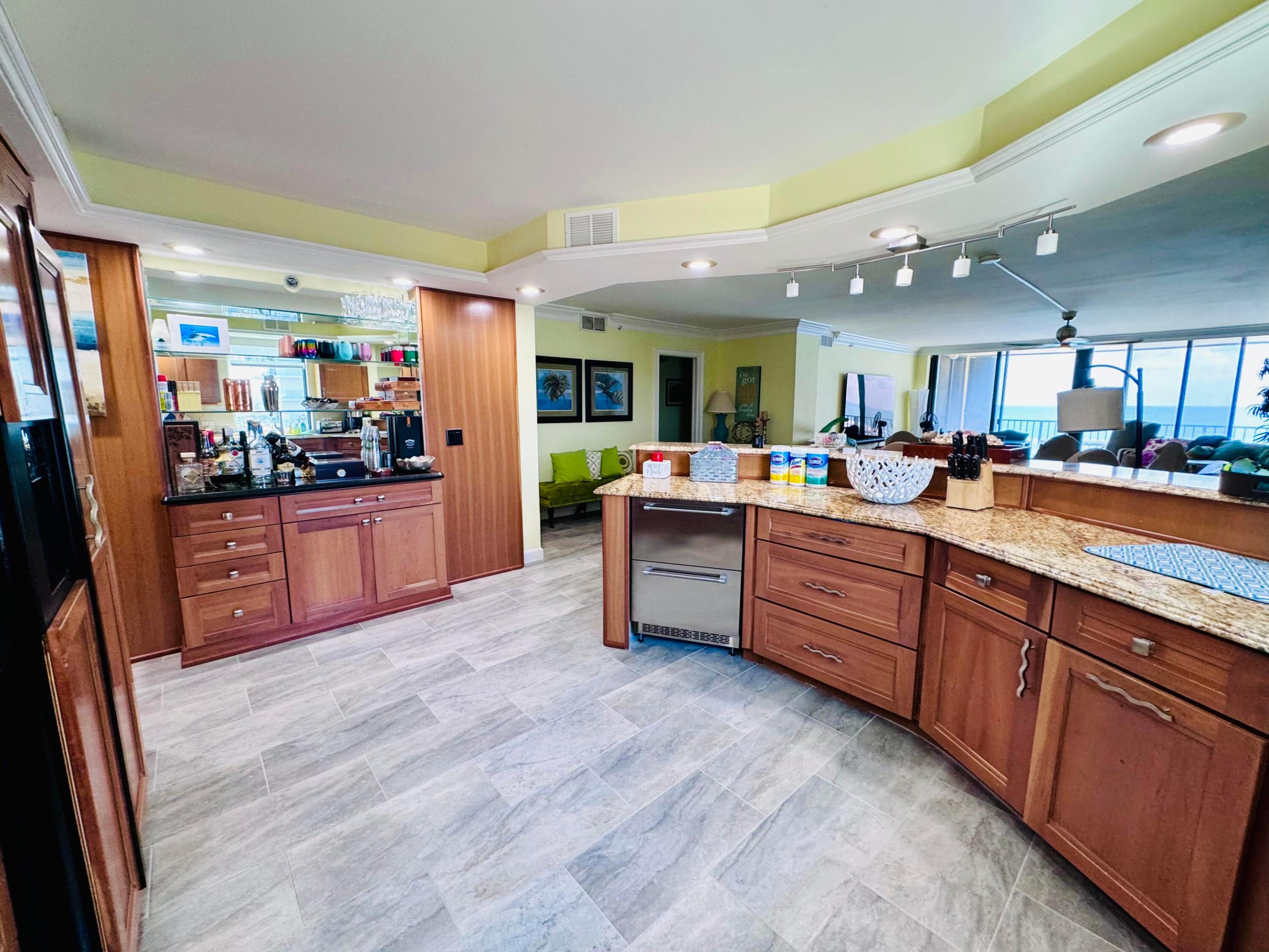 200 S Beach #403, Tequesta FL 33469