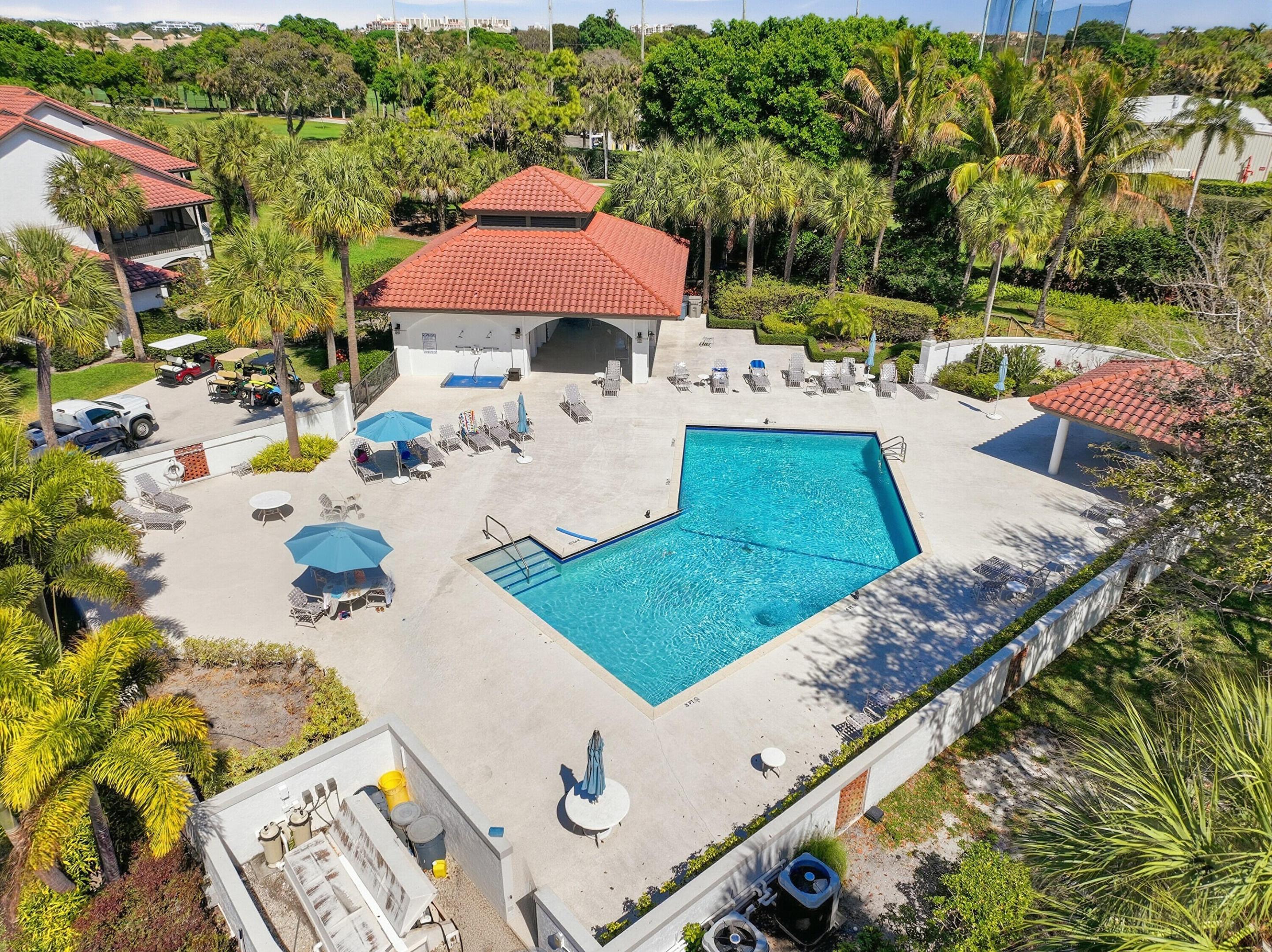 16648 Traders #107, Jupiter FL 33477