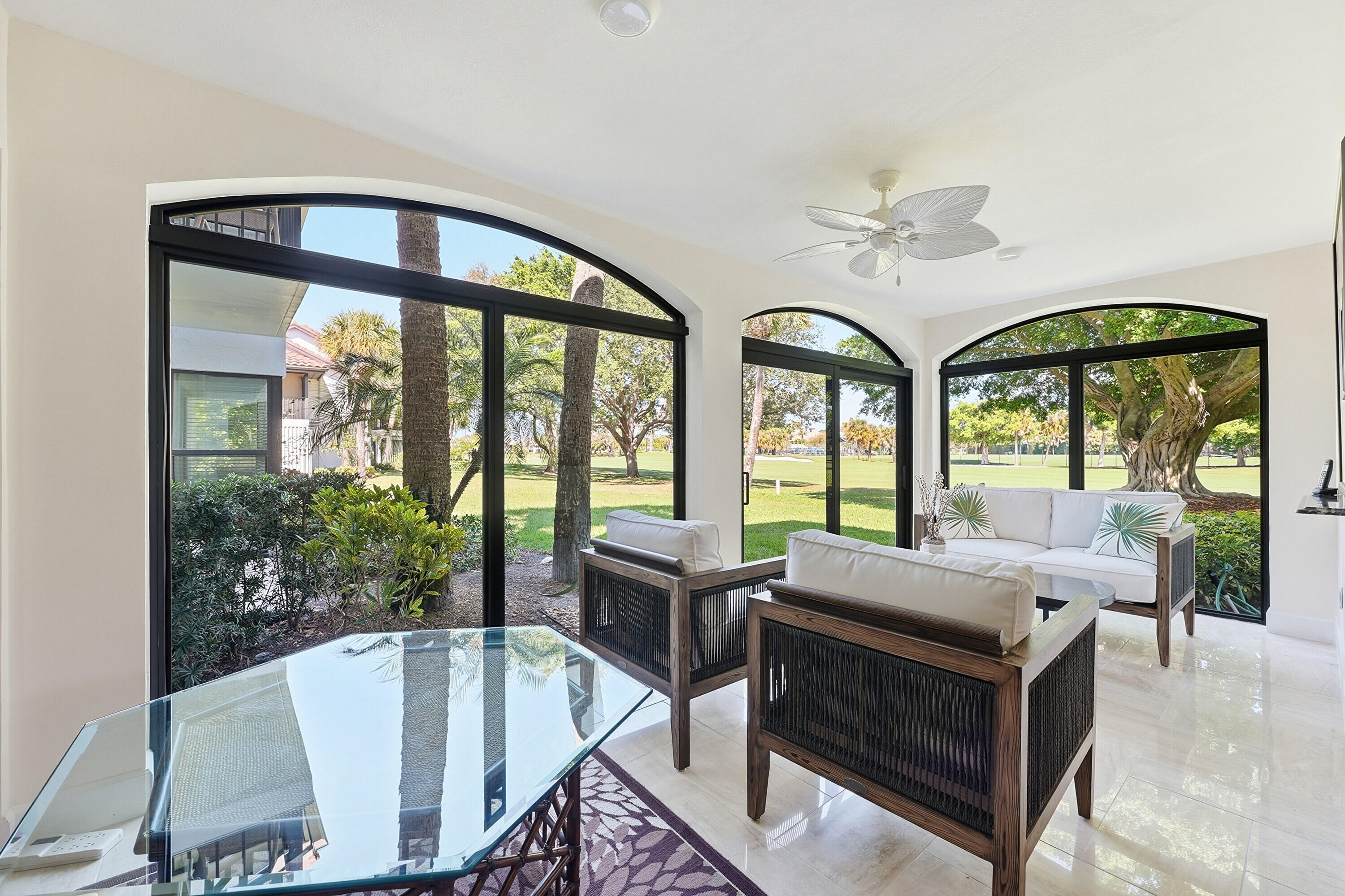 16648 Traders #107, Jupiter FL 33477