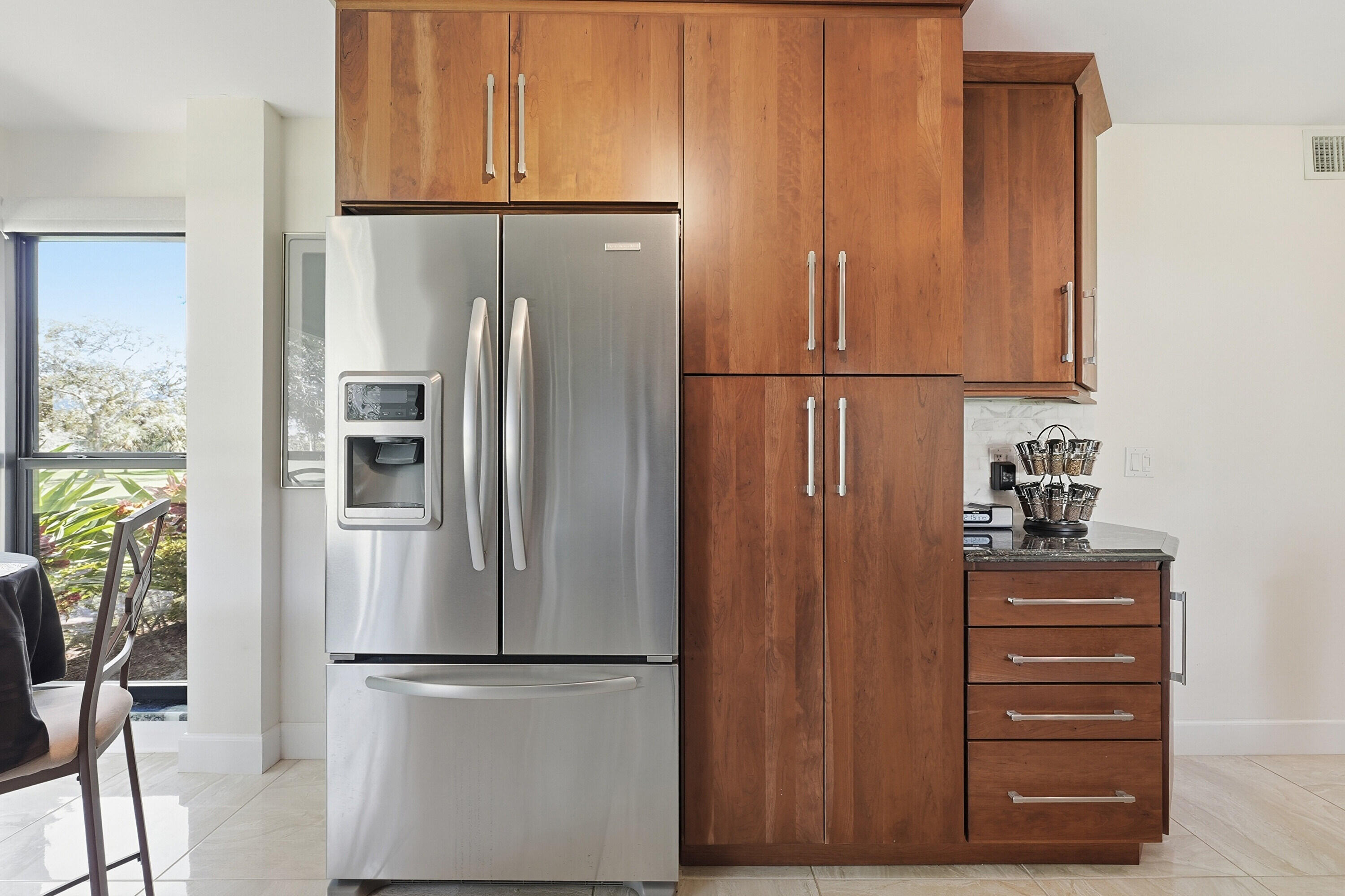 16648 Traders #107, Jupiter FL 33477