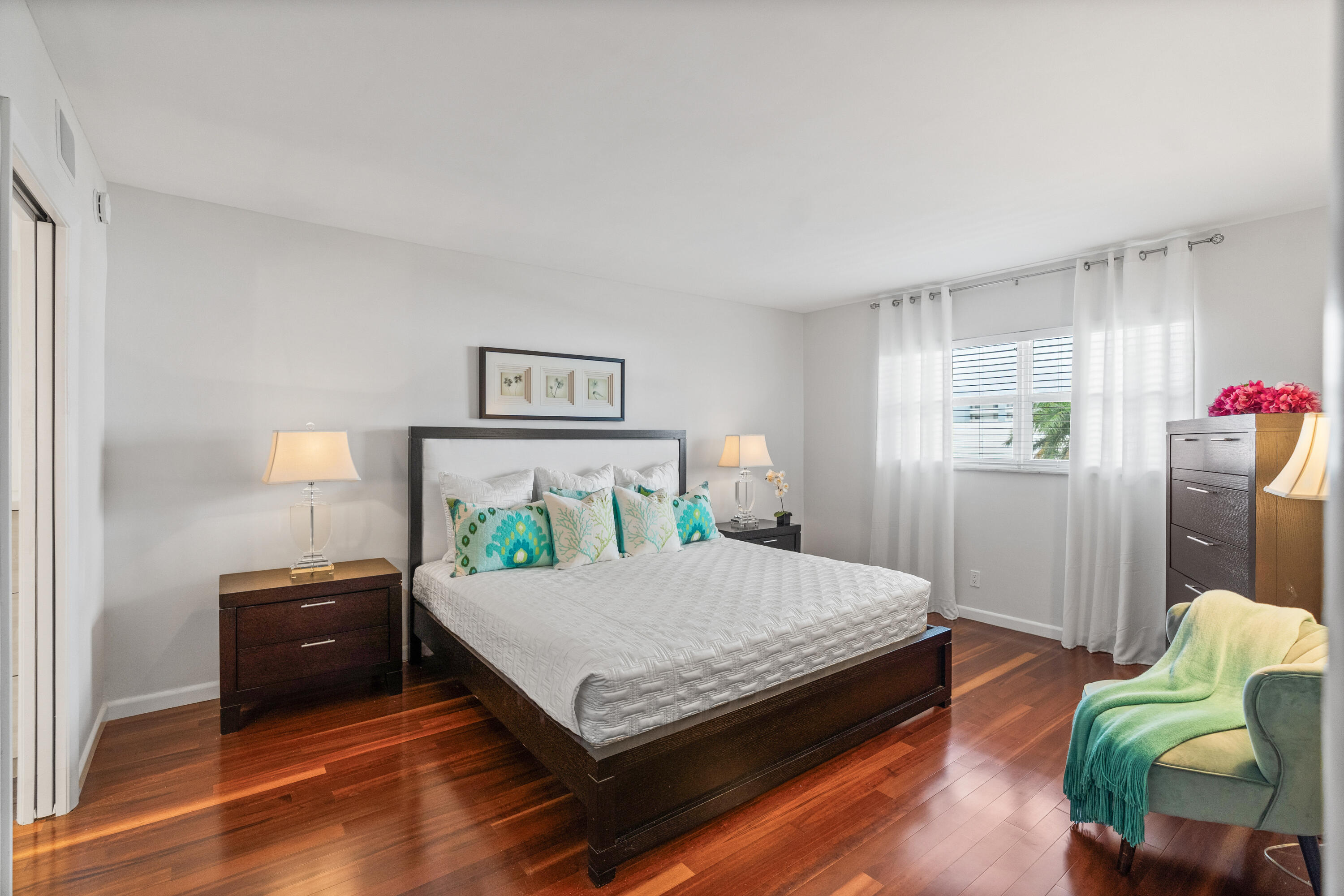 3050 NE 47th #402, Fort Lauderdale FL 33308