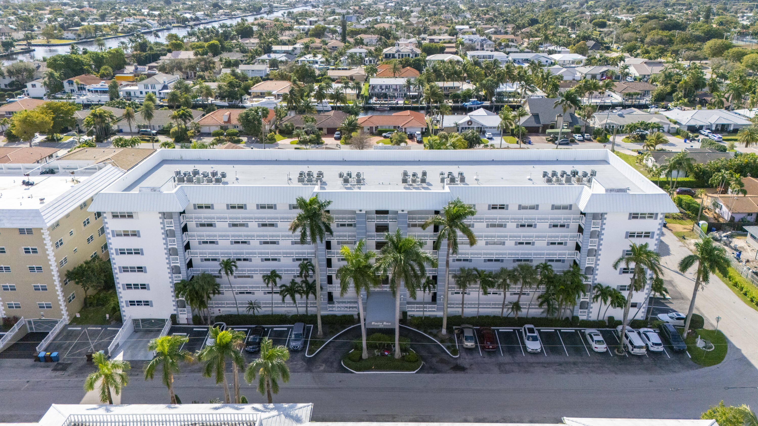 3050 NE 47th #402, Fort Lauderdale FL 33308