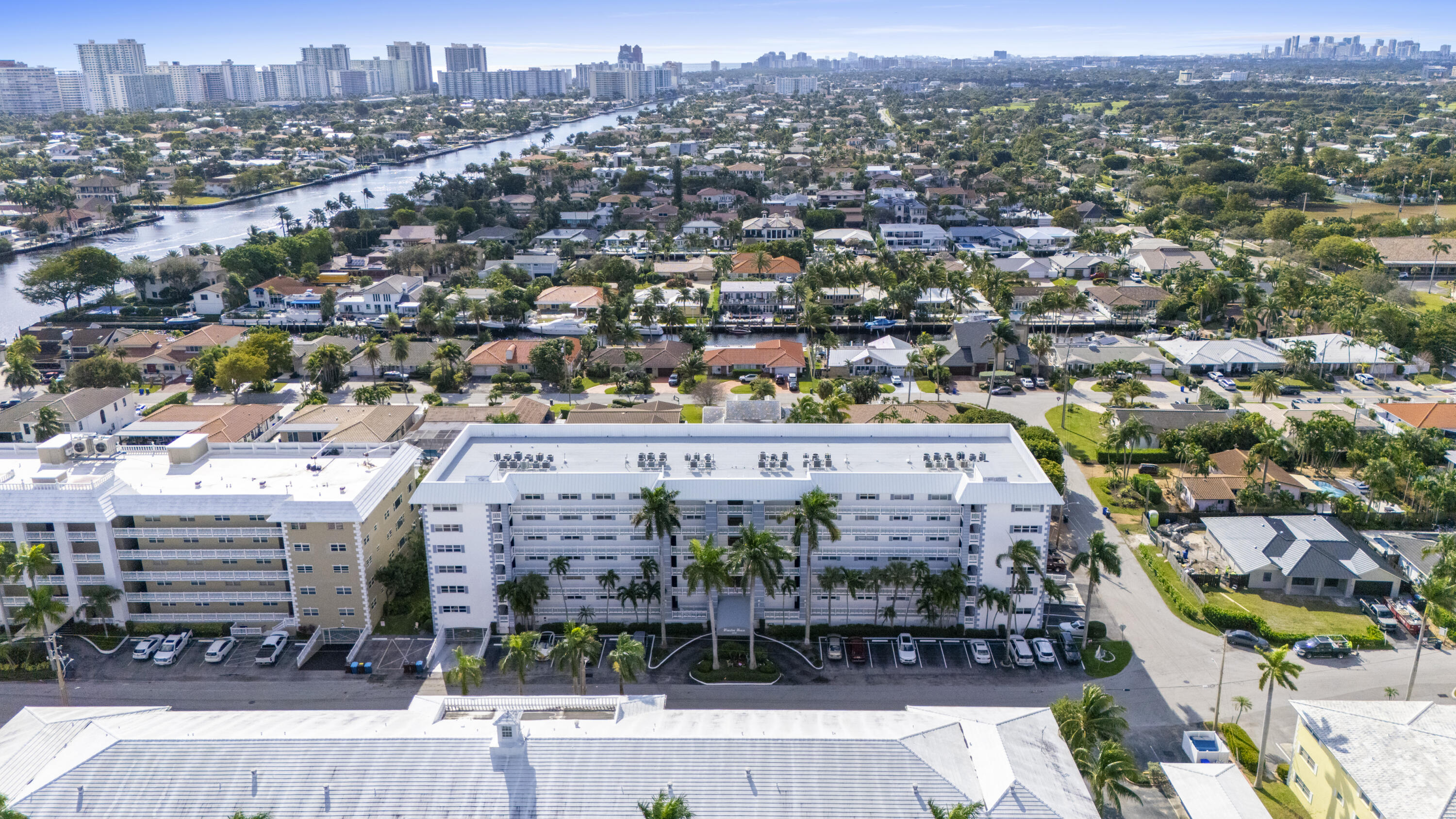 3050 NE 47th #402, Fort Lauderdale FL 33308