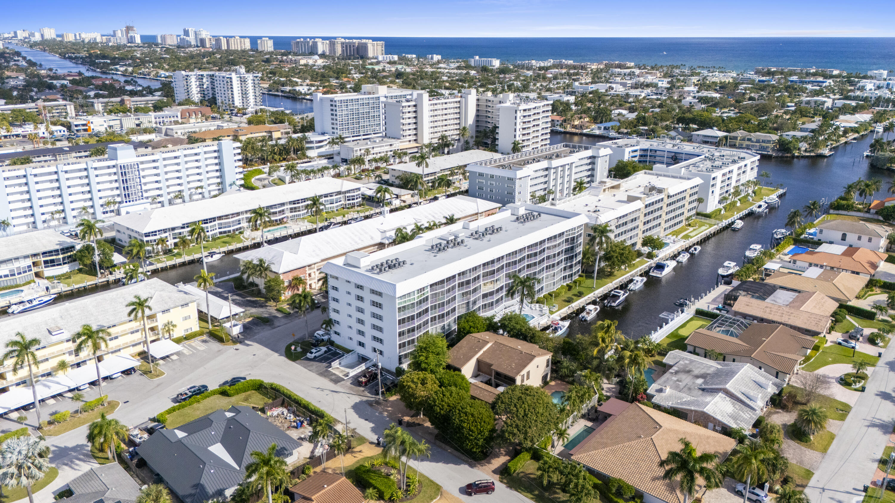 3050 NE 47th #402, Fort Lauderdale FL 33308