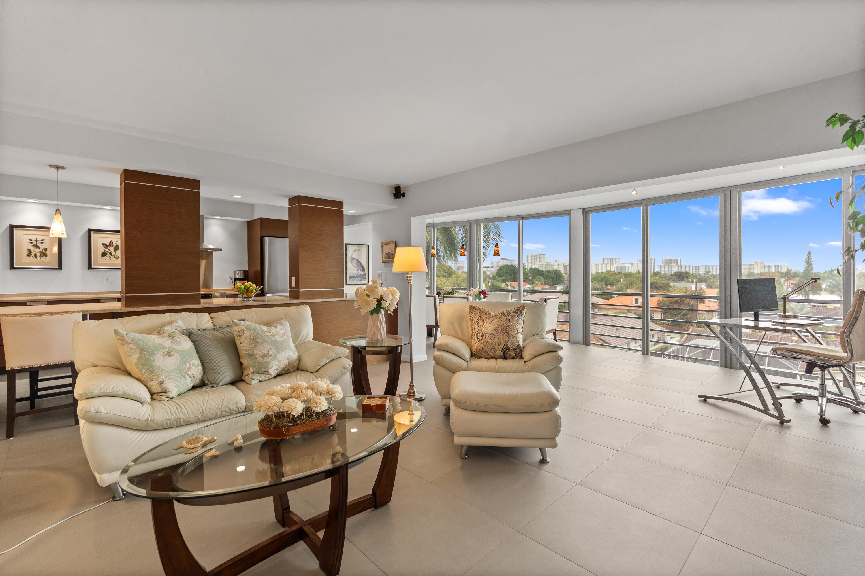 3050 NE 47th #402, Fort Lauderdale FL 33308