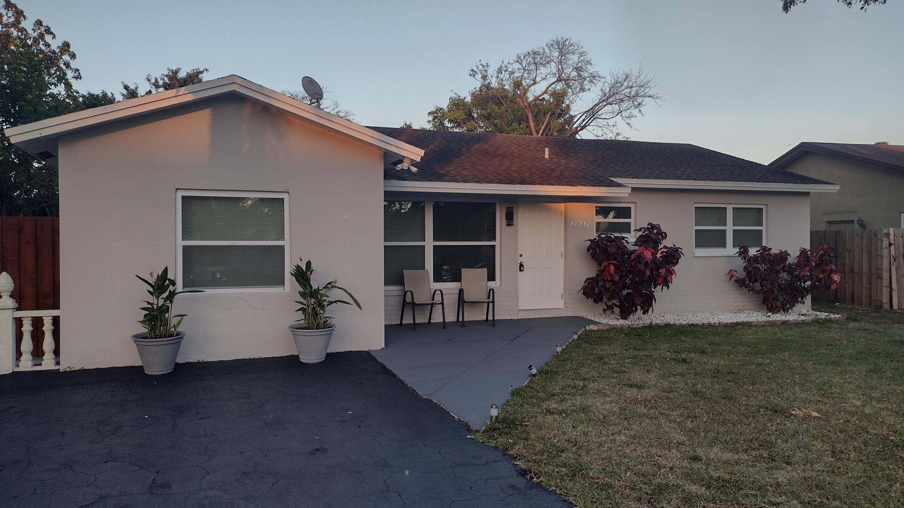 22682 Family, Boca Raton FL 33428