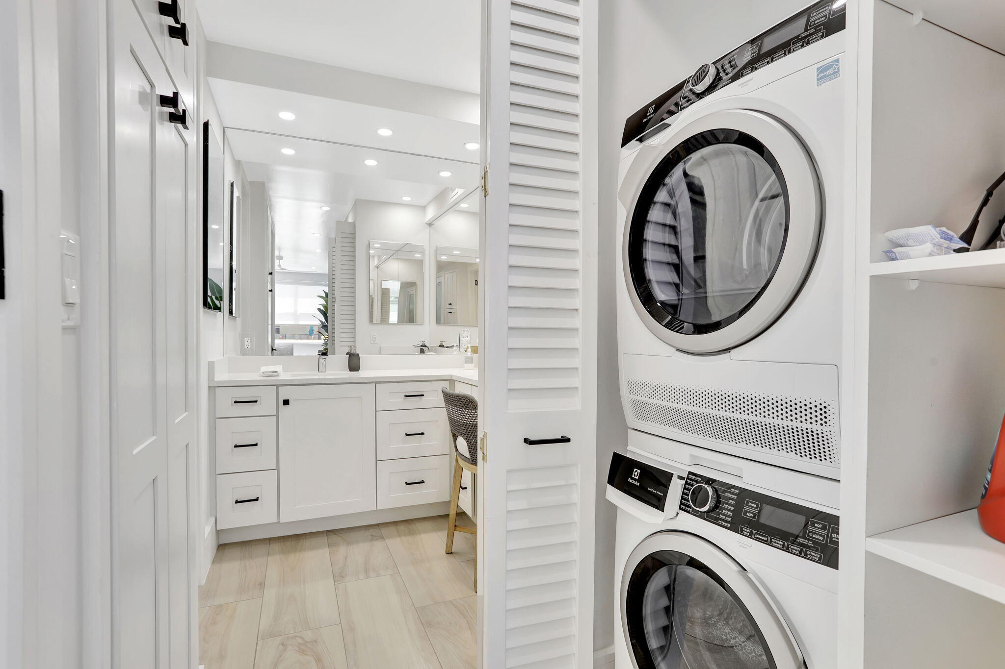 1149 Hillsboro Mile #112, Hillsboro Beach FL 33062
