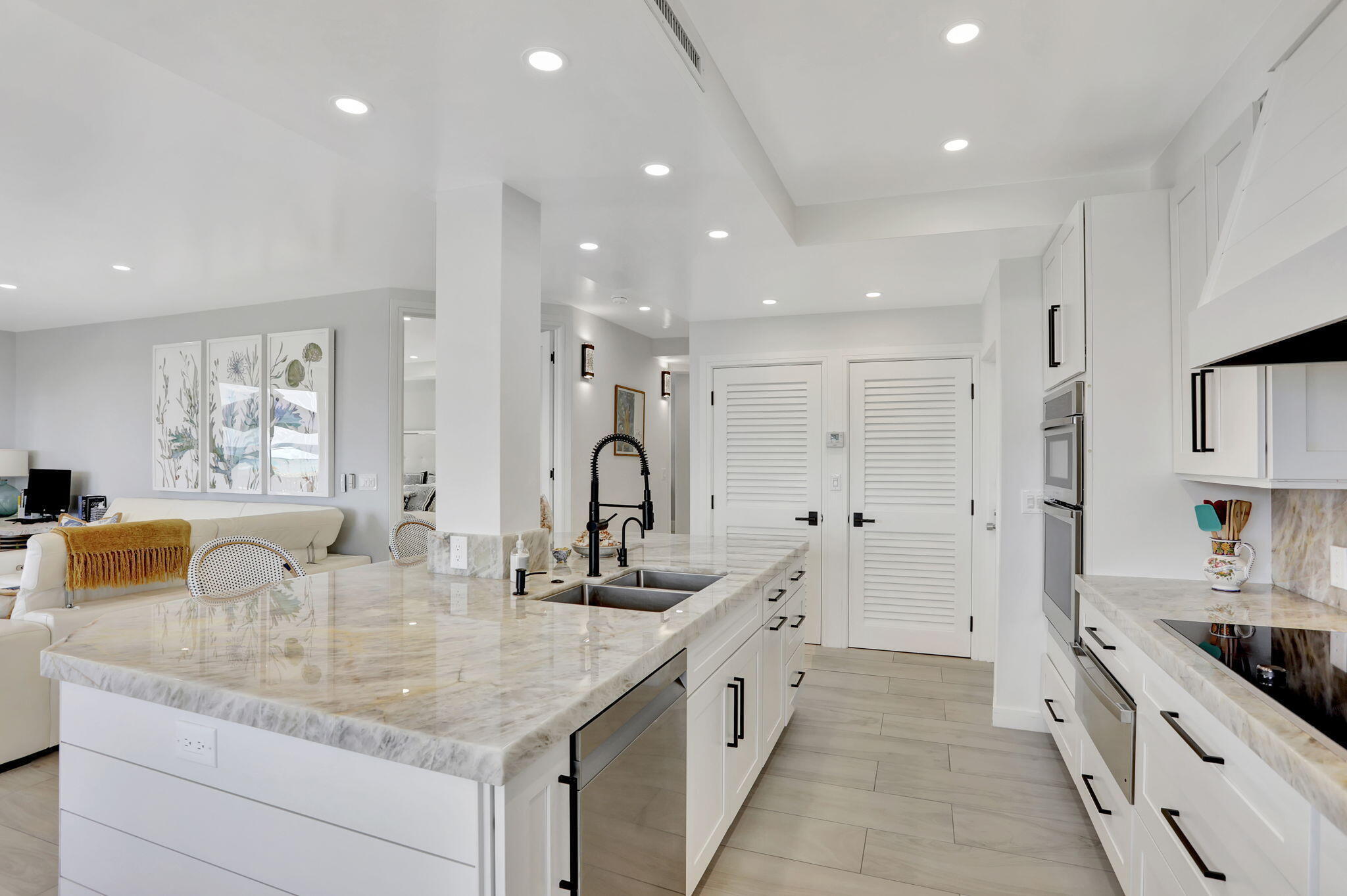 1149 Hillsboro Mile #112, Hillsboro Beach FL 33062