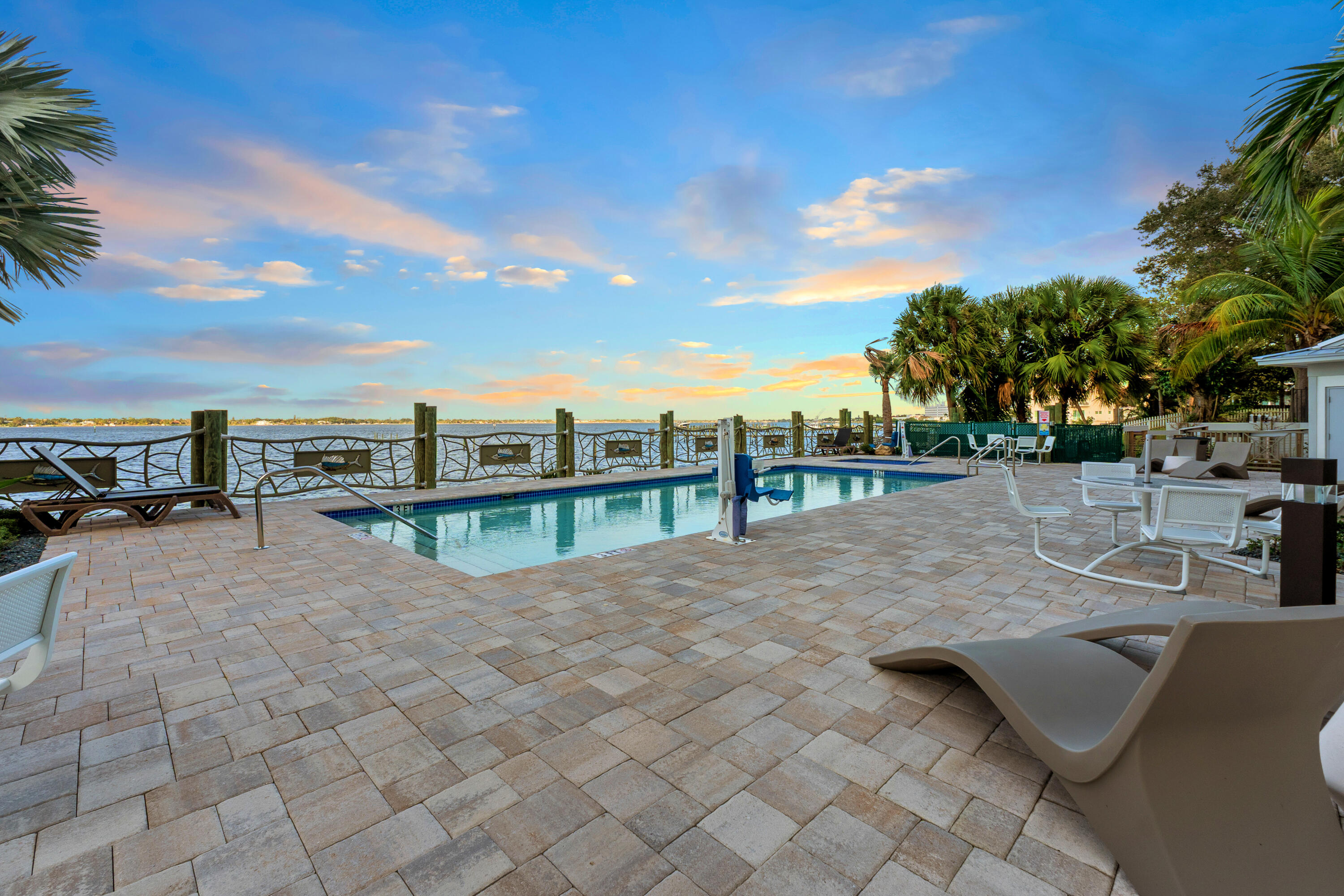 41 SW Seminole #307, Stuart FL 34994