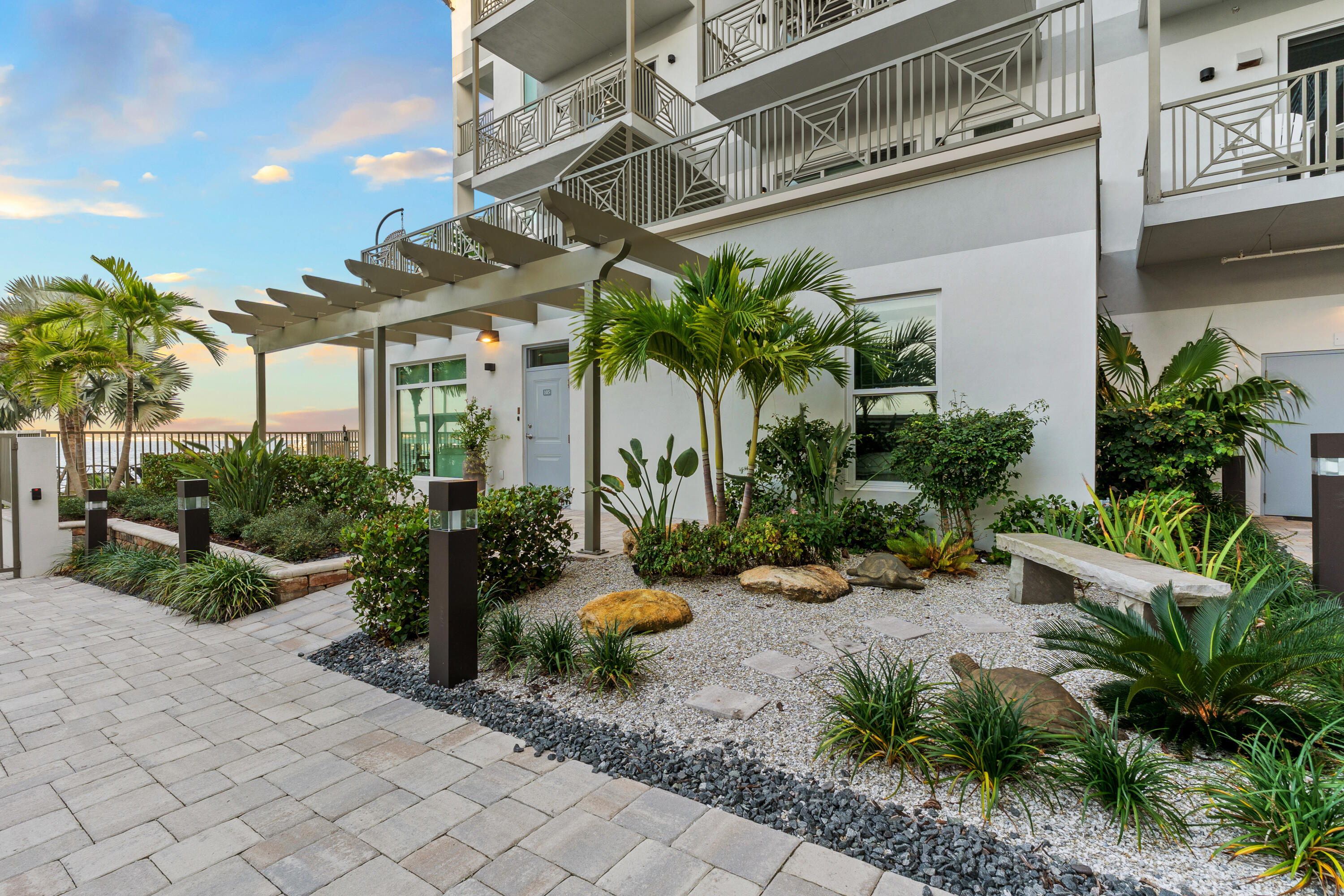 41 SW Seminole #307, Stuart FL 34994