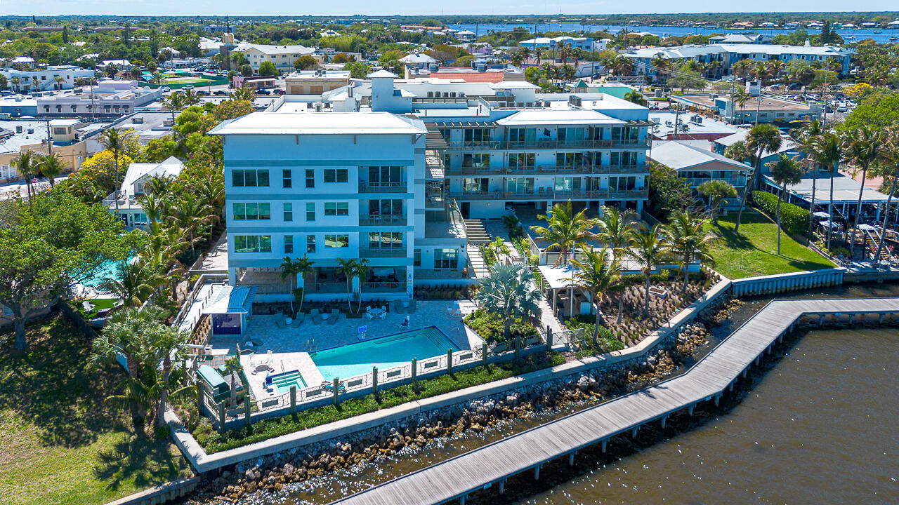 41 SW Seminole #307, Stuart FL 34994