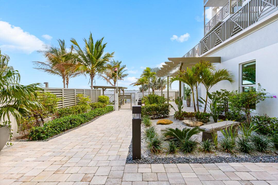 41 SW Seminole #307, Stuart FL 34994
