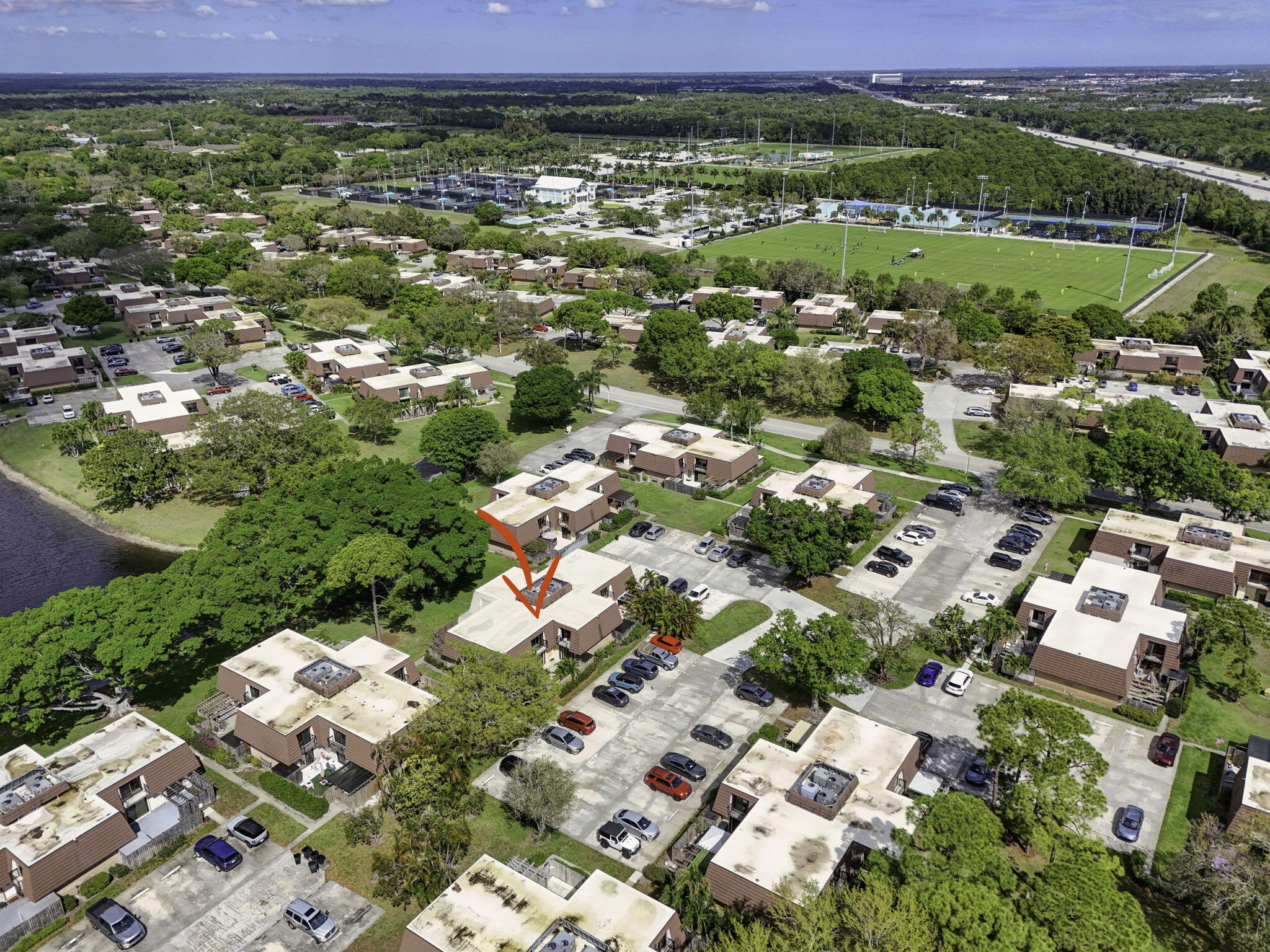 711 7th, Palm Beach Gardens FL 33418