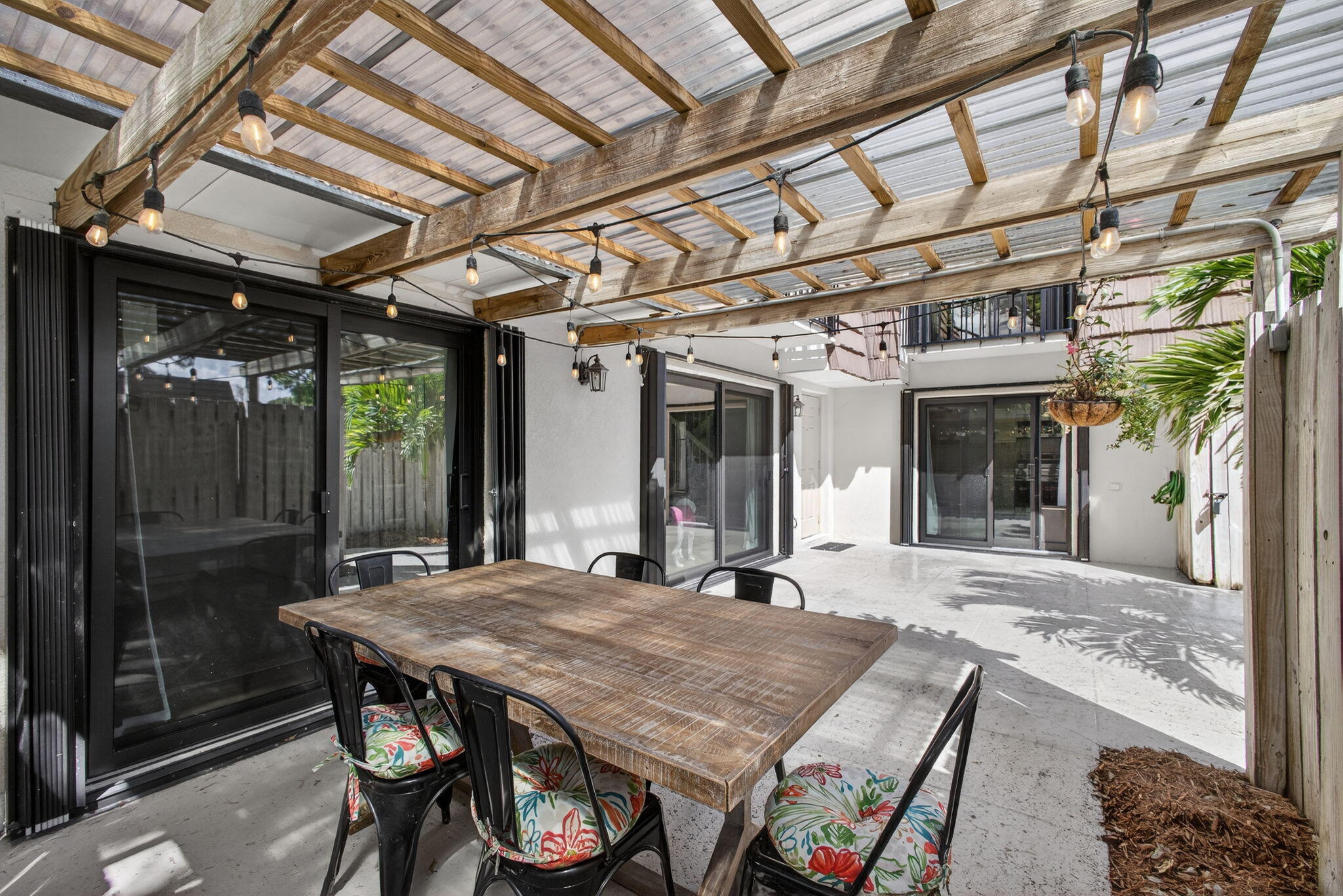 711 7th, Palm Beach Gardens FL 33418