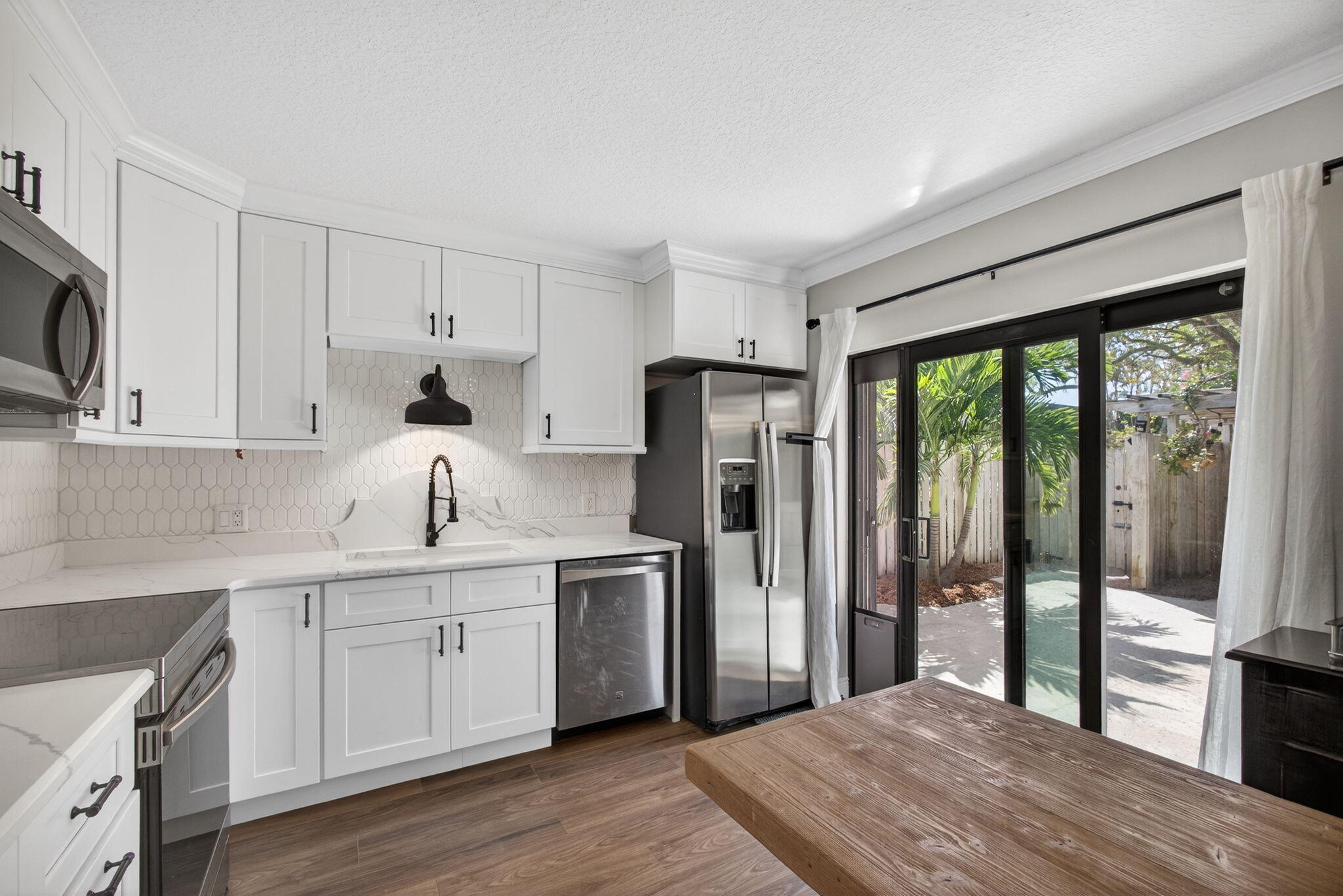 711 7th, Palm Beach Gardens FL 33418
