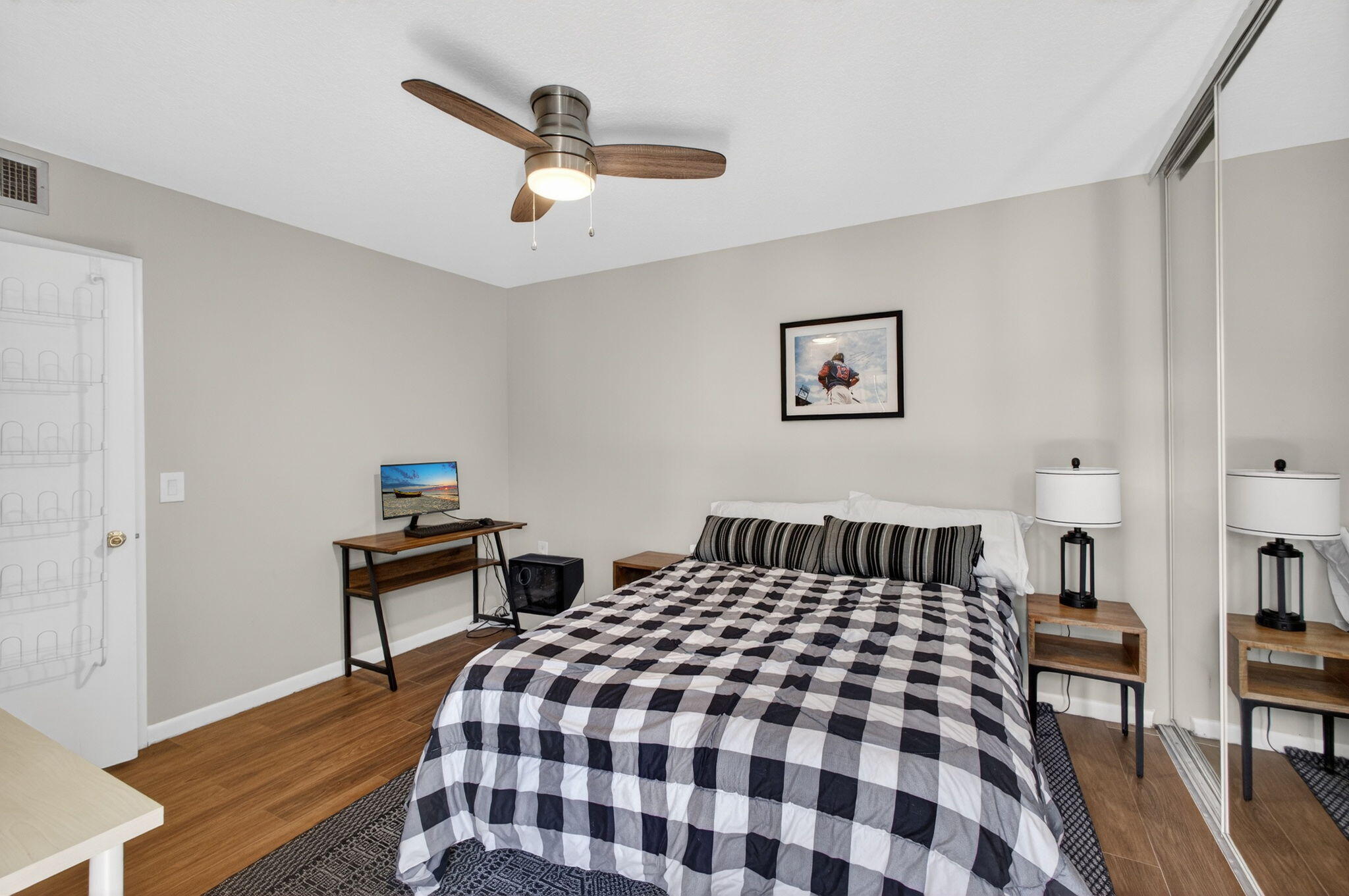711 7th, Palm Beach Gardens FL 33418