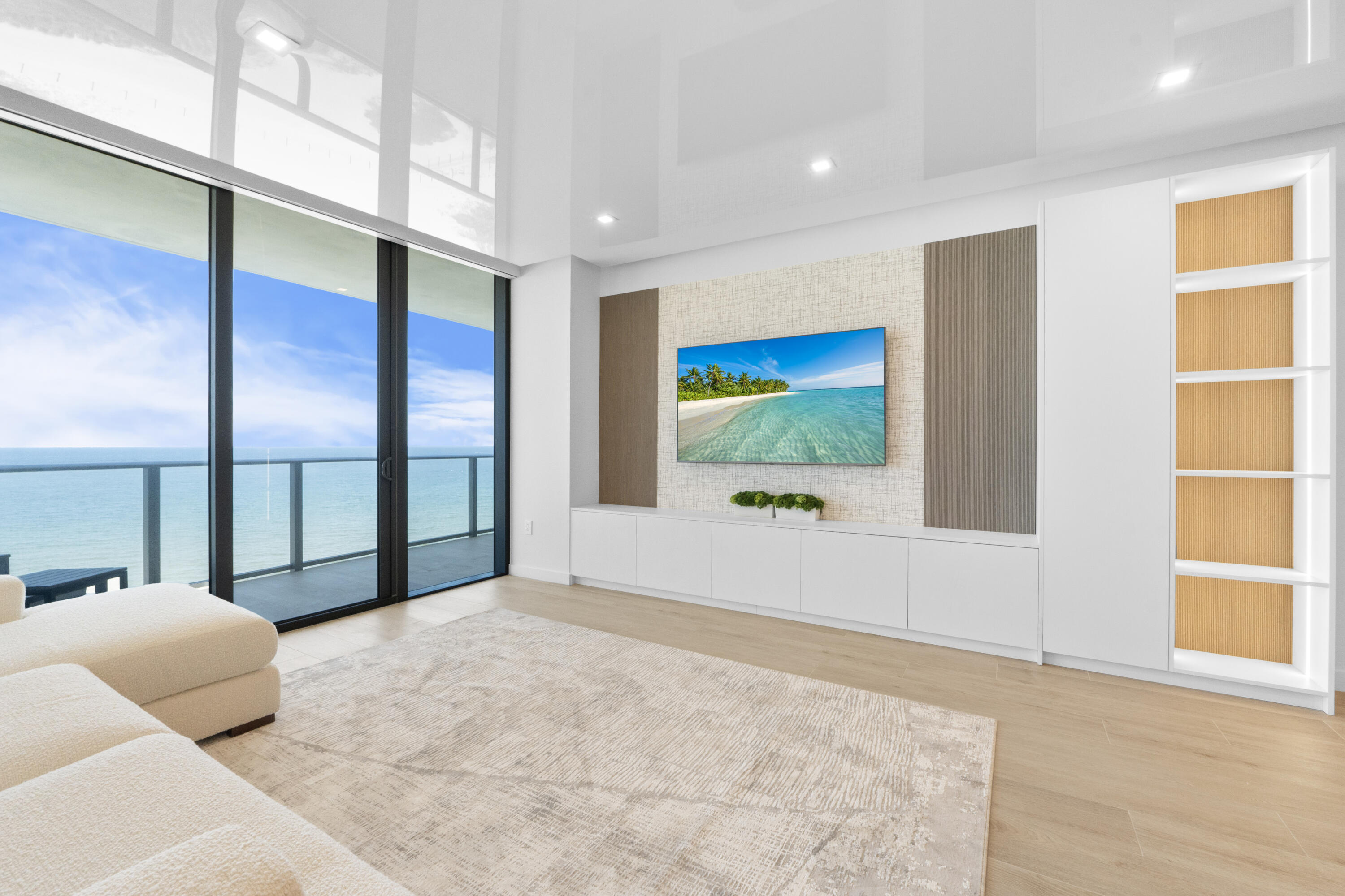 1116 N Ocean #904, Pompano Beach FL 33062