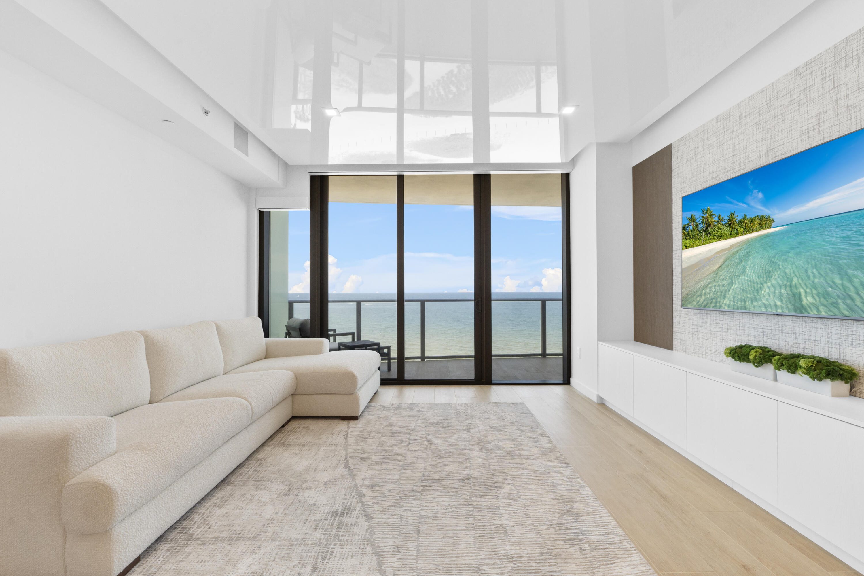 1116 N Ocean #904, Pompano Beach FL 33062