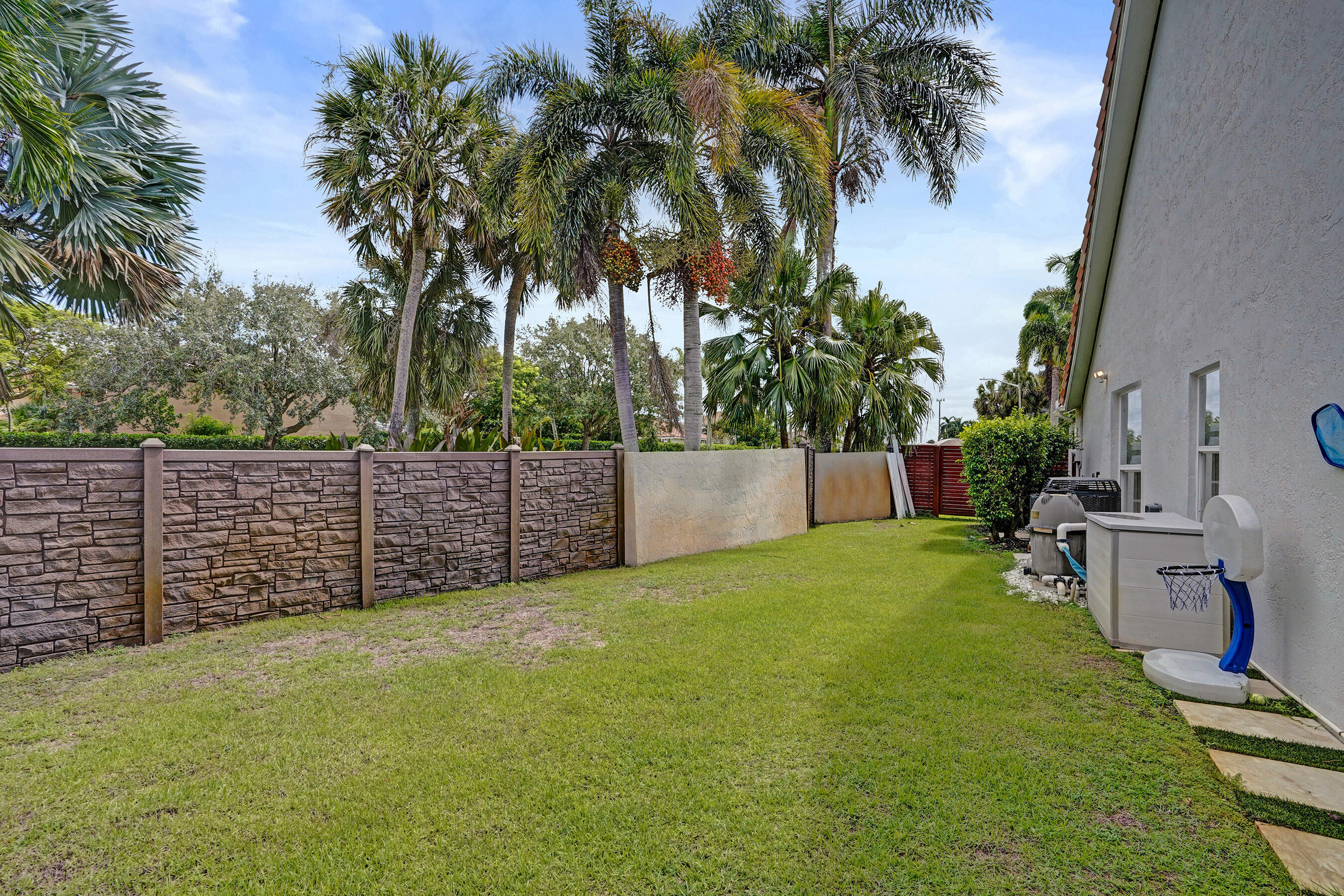 11175 Jasmine Hill, Boca Raton FL 33498