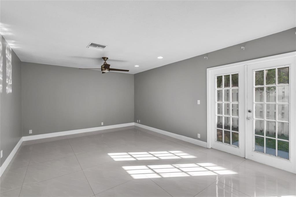 4450 NW 55th, Coconut Creek FL 33073