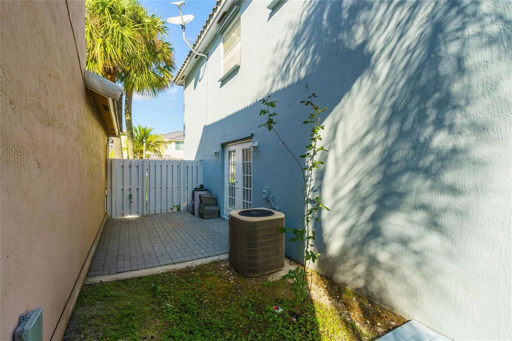 4450 NW 55th, Coconut Creek FL 33073