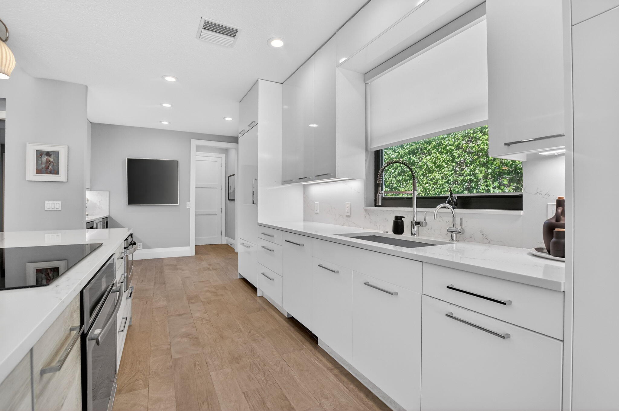 2430 NW 53rd, Boca Raton FL 33496