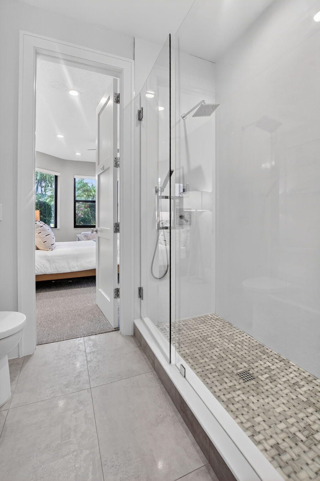 2430 NW 53rd, Boca Raton FL 33496