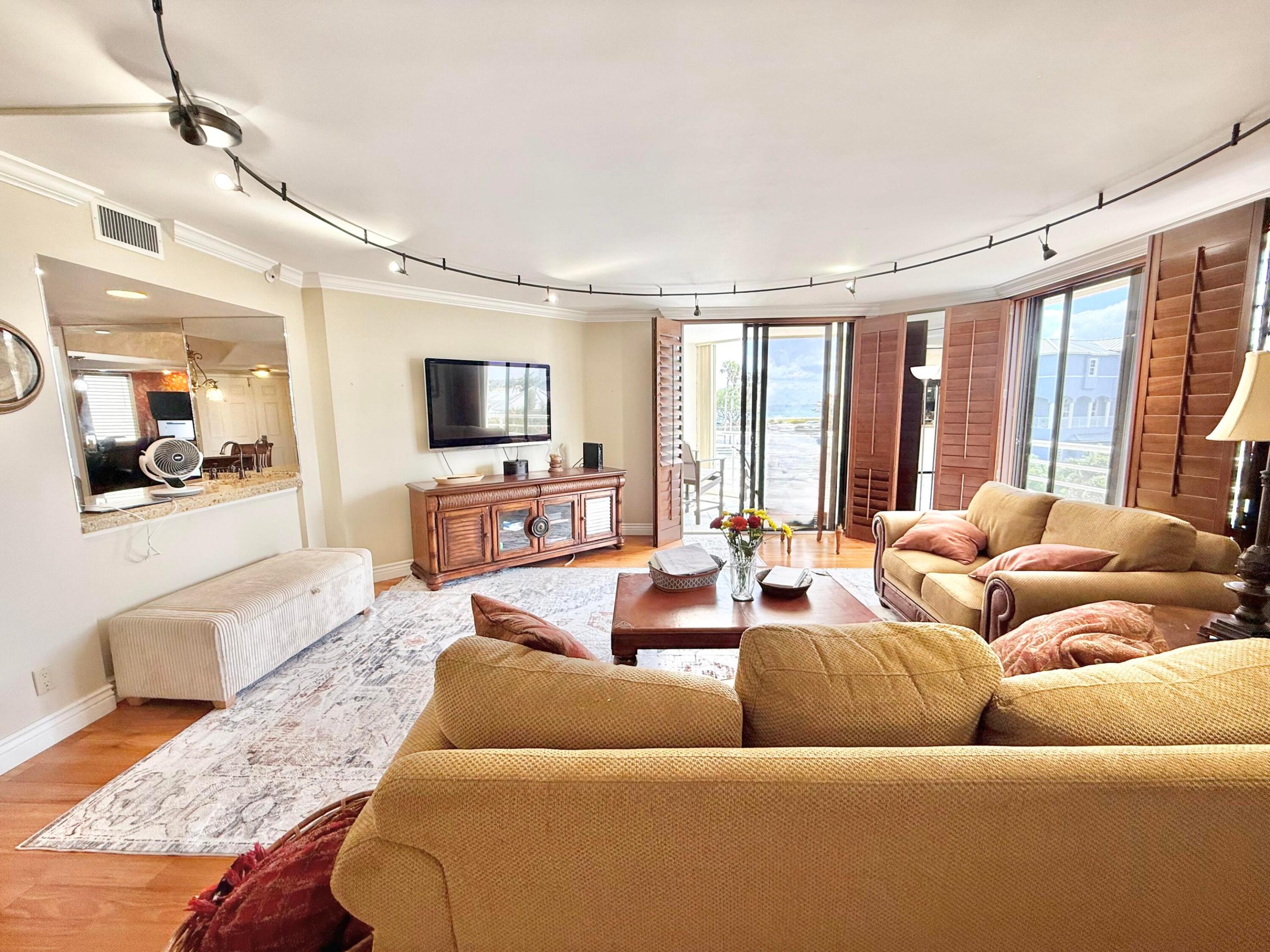 176 Helios #203, Jupiter FL 33477