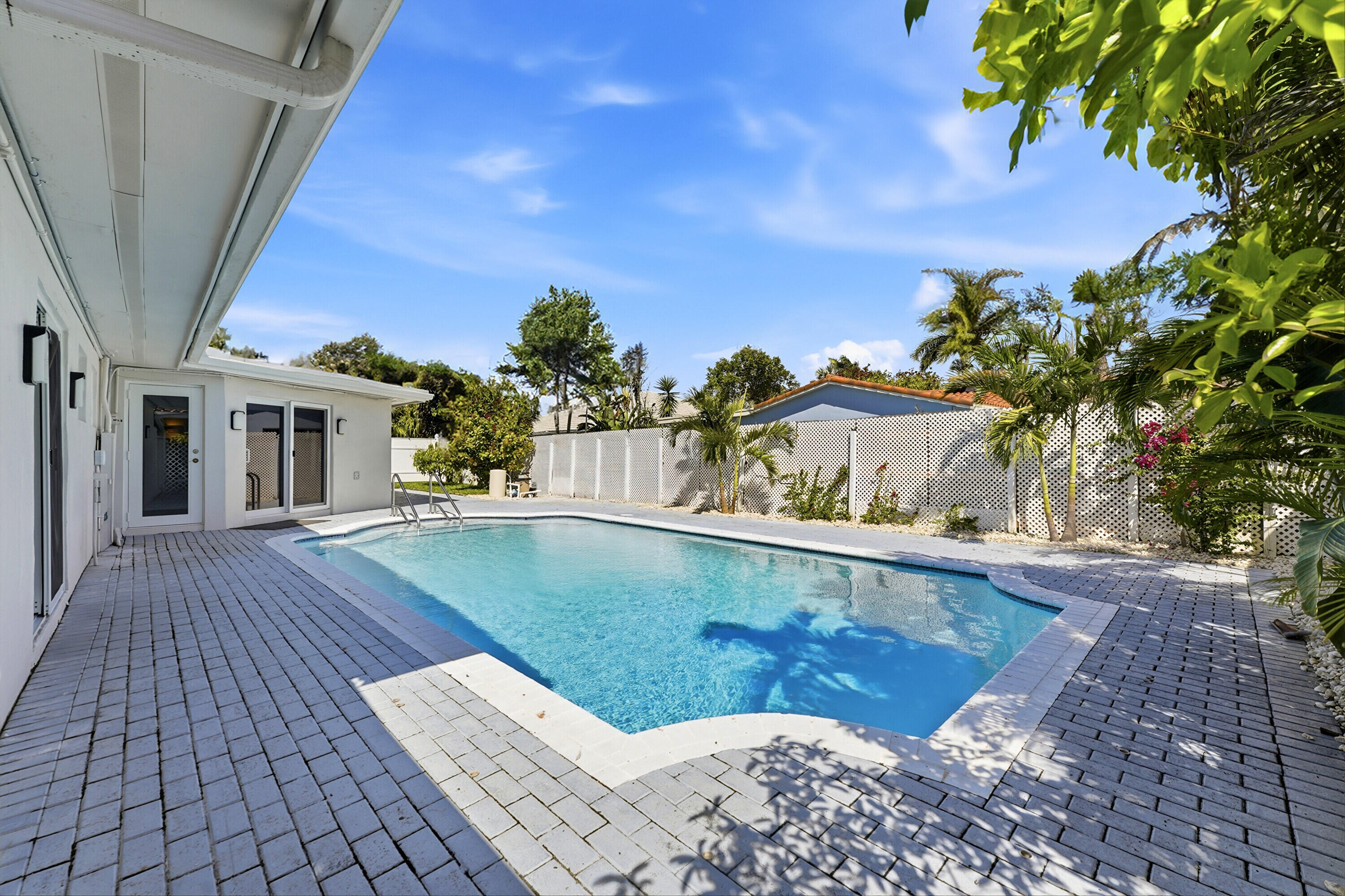 1641 NE 56th, Fort Lauderdale FL 33334