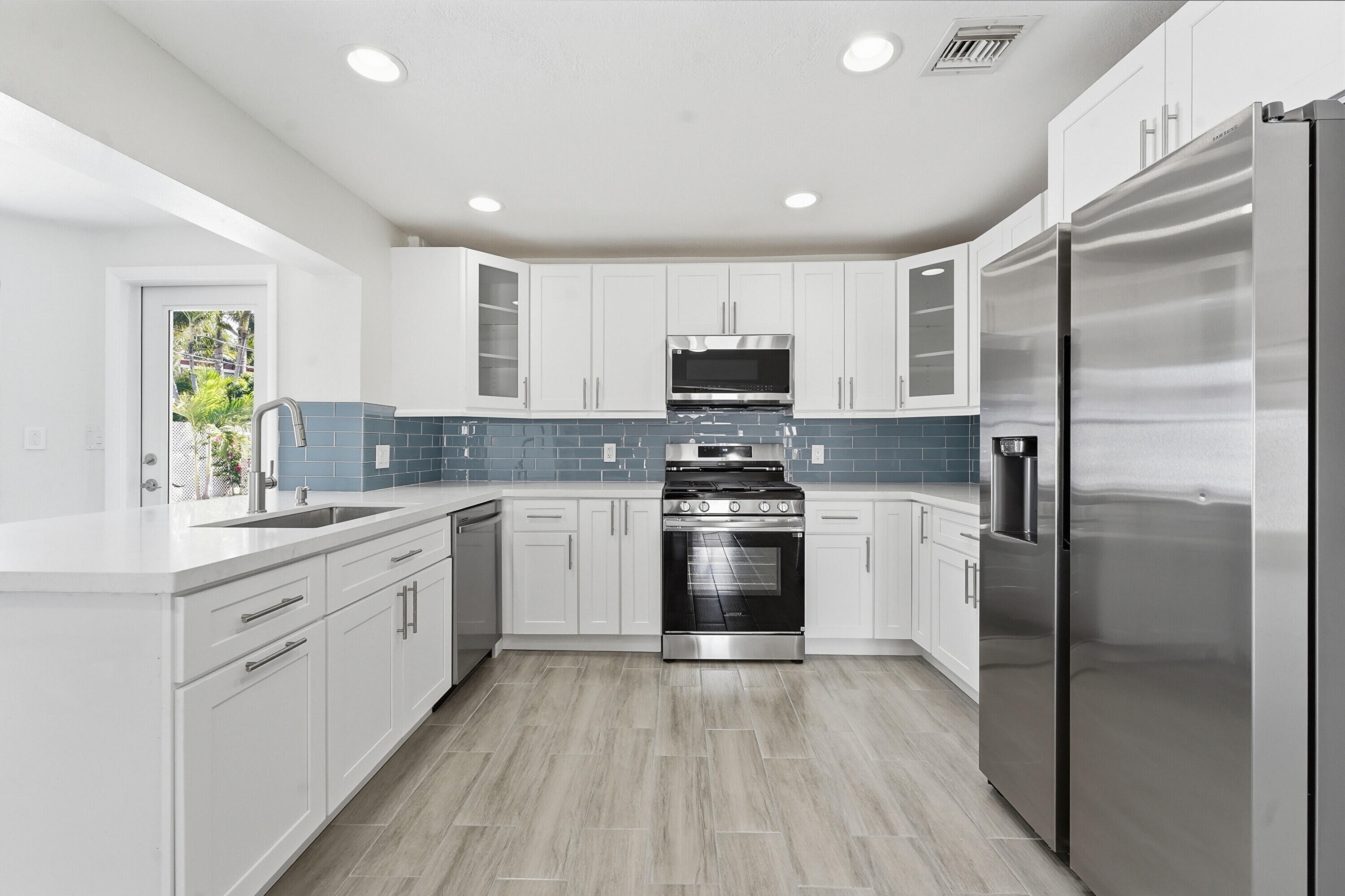 1641 NE 56th, Fort Lauderdale FL 33334