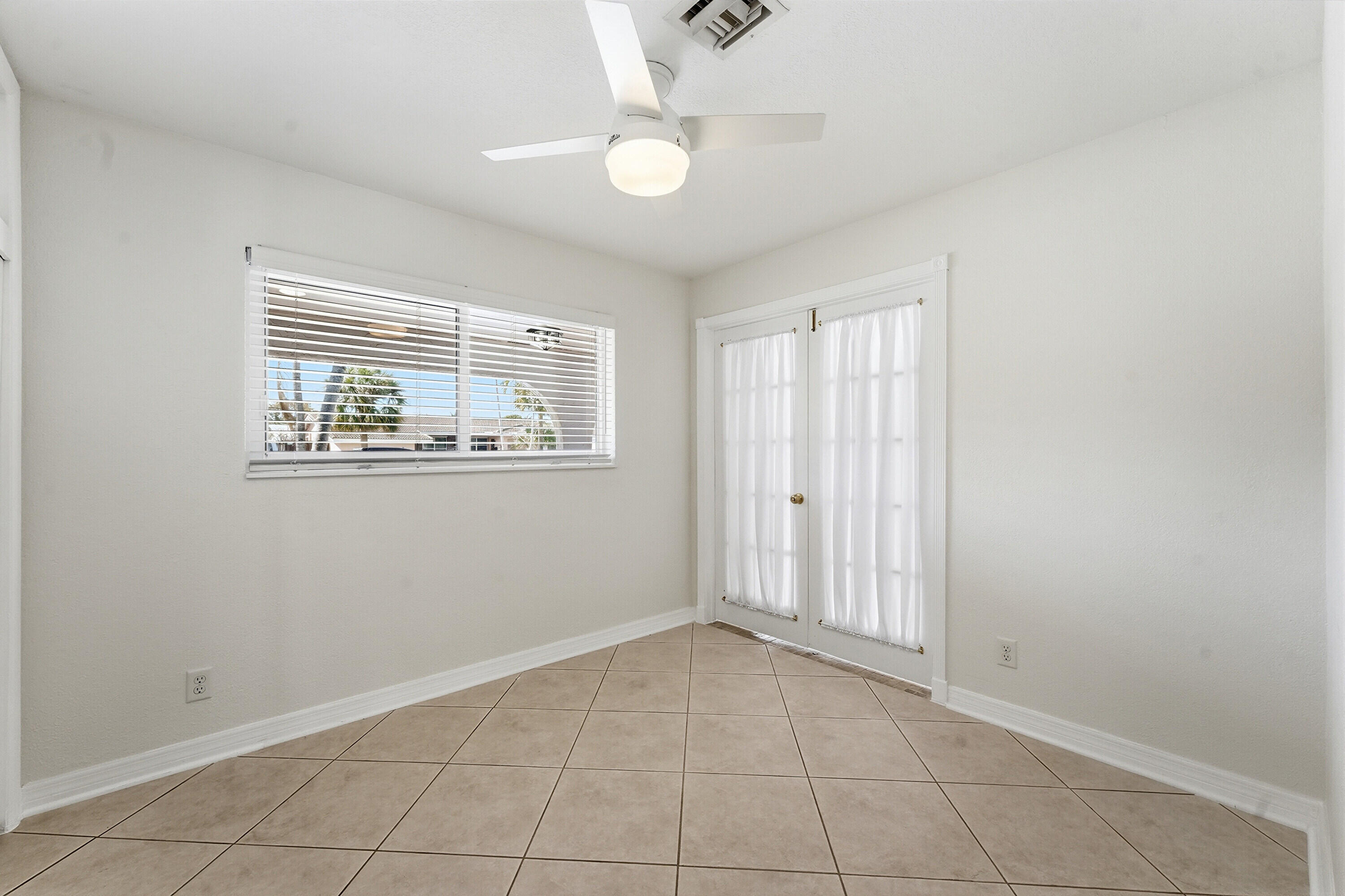 1641 NE 56th, Fort Lauderdale FL 33334