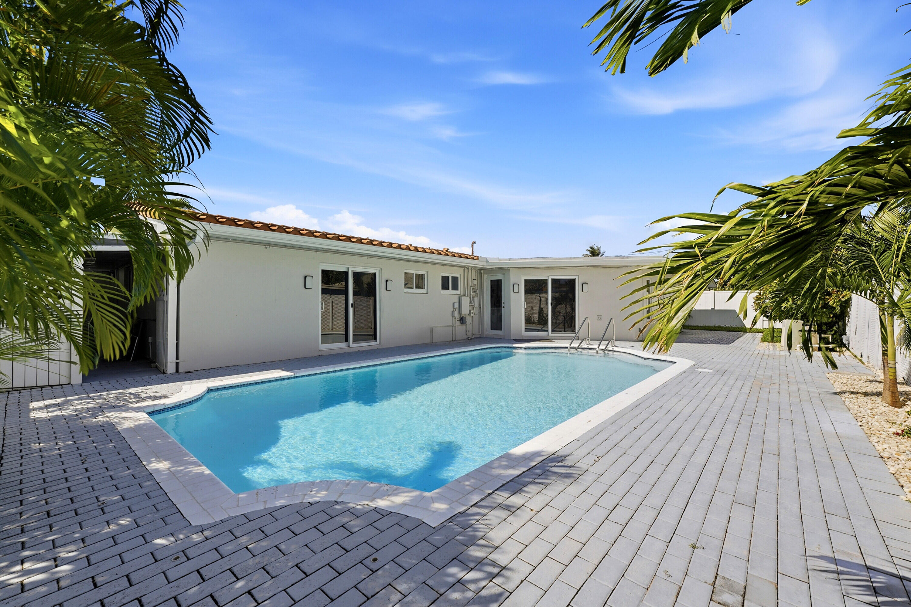 1641 NE 56th, Fort Lauderdale FL 33334