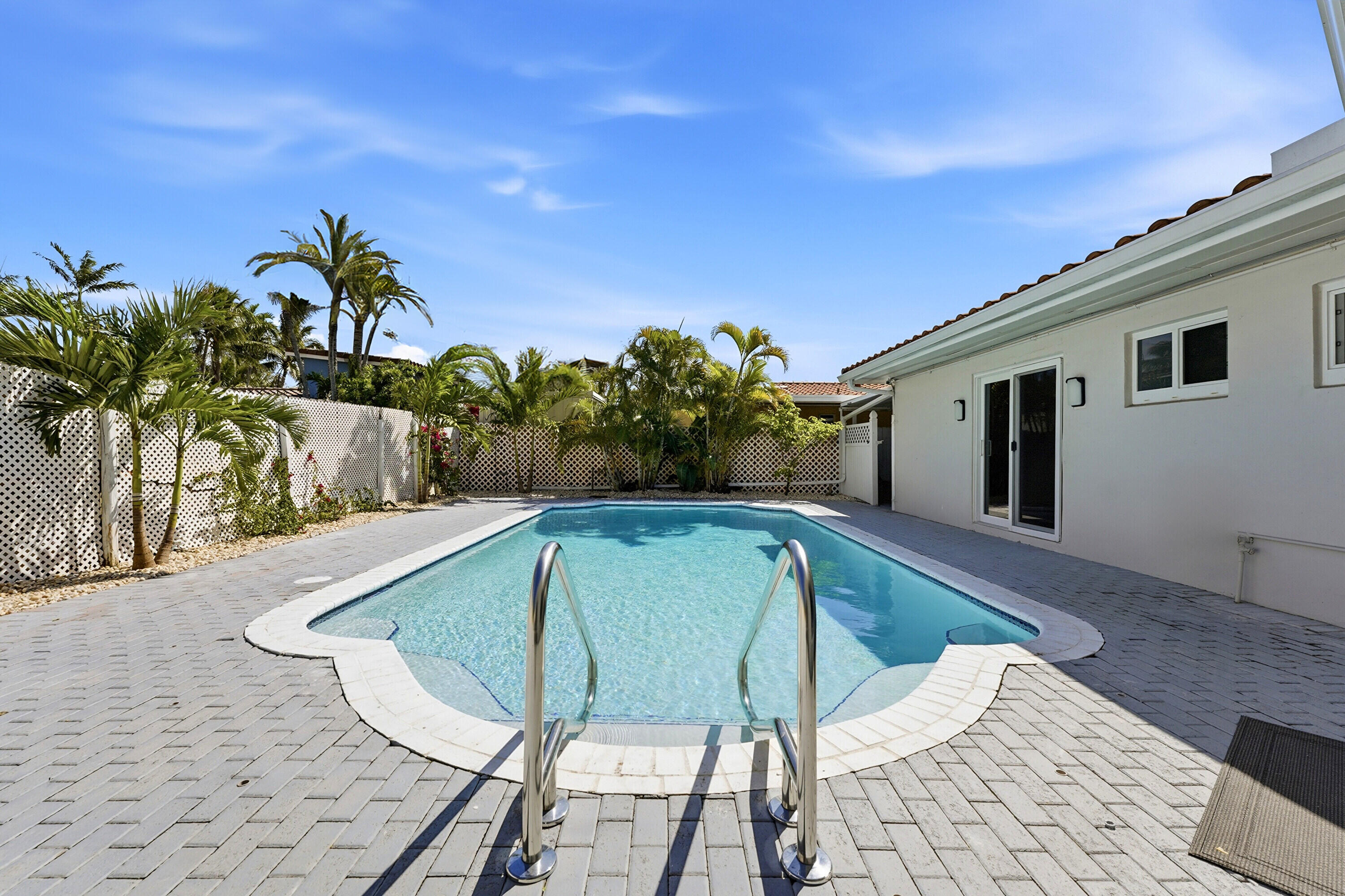 1641 NE 56th, Fort Lauderdale FL 33334