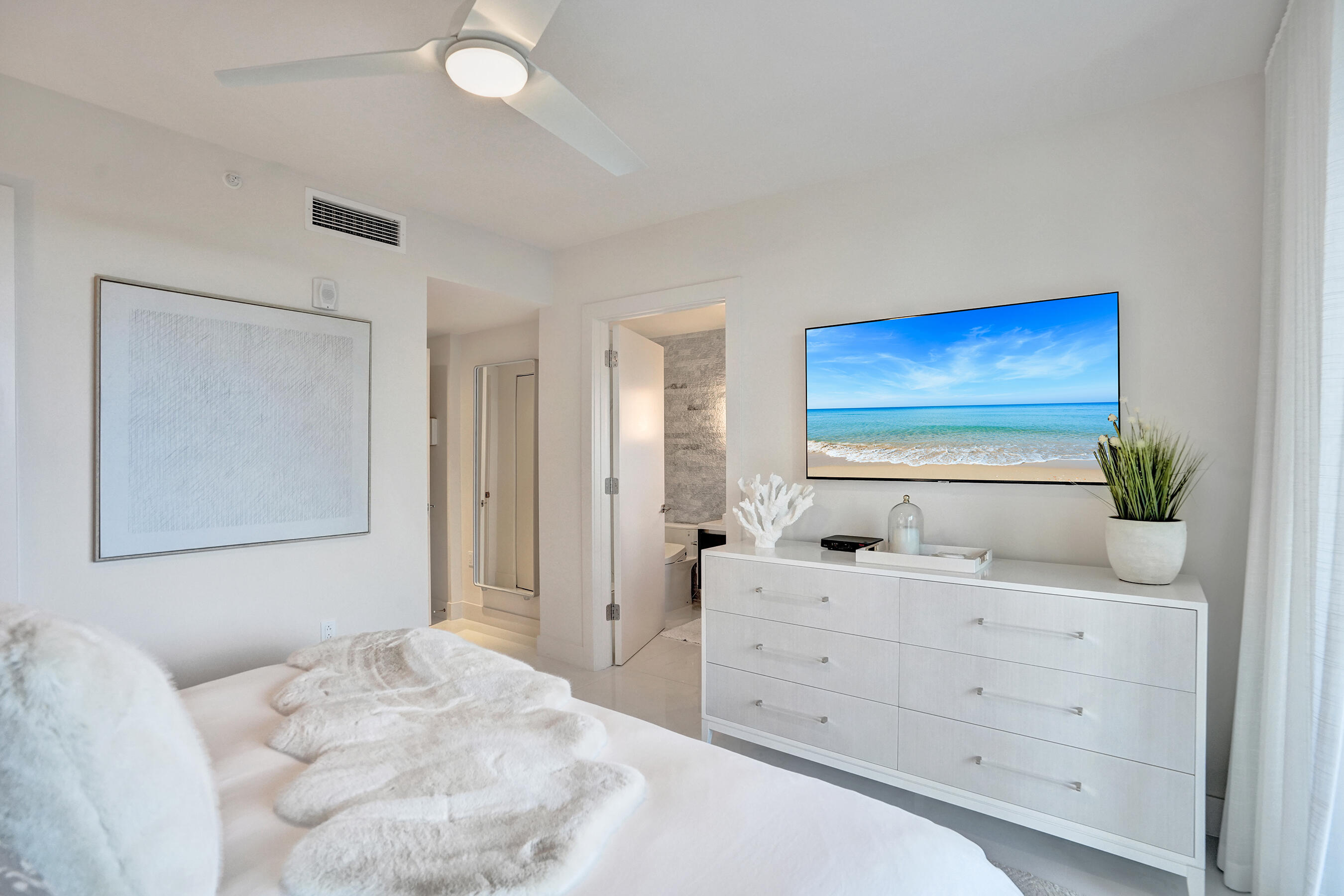 3030 N Ocean #S104, Fort Lauderdale FL 33308