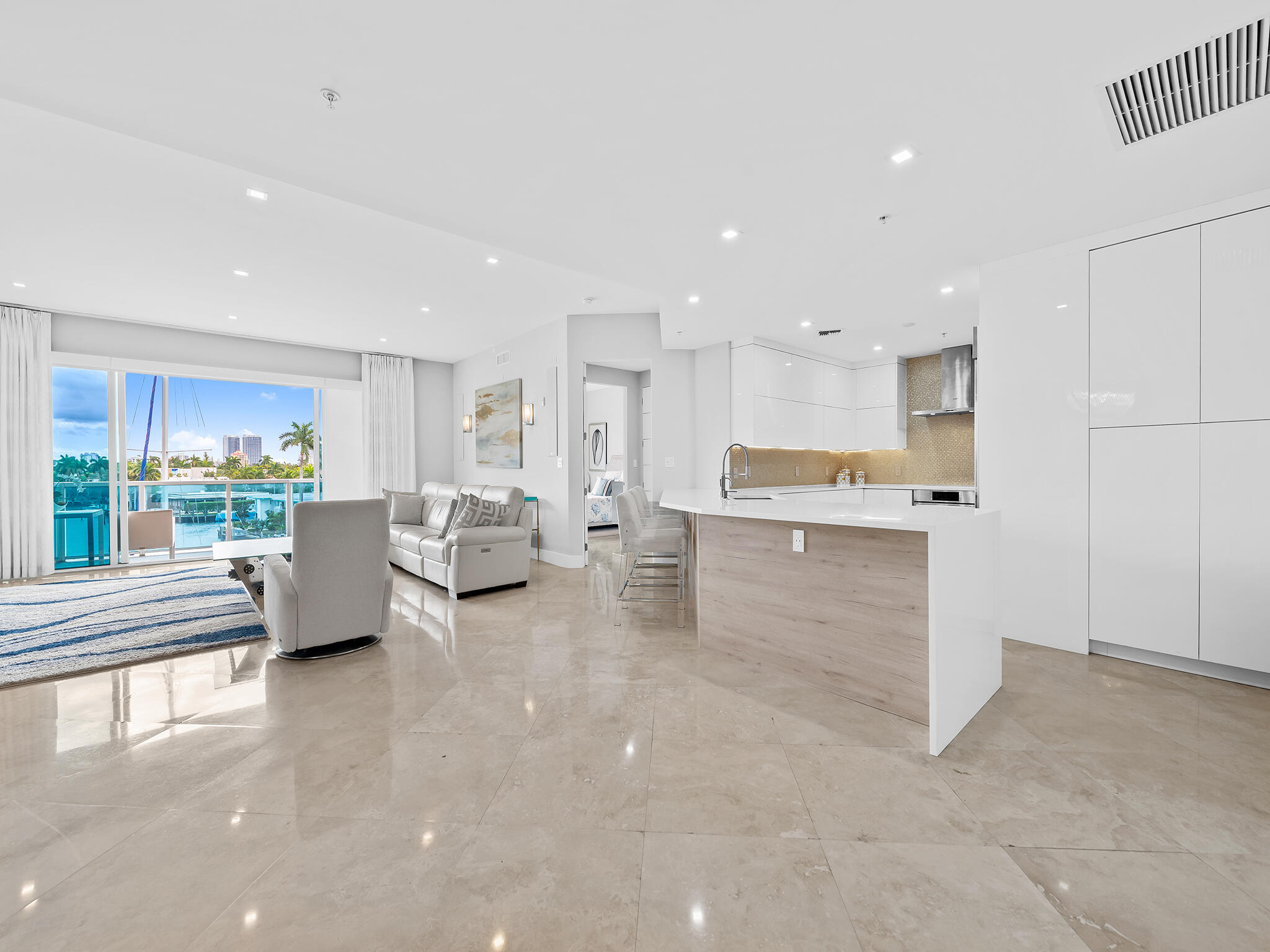 516 Hendricks #4b, Fort Lauderdale FL 33301