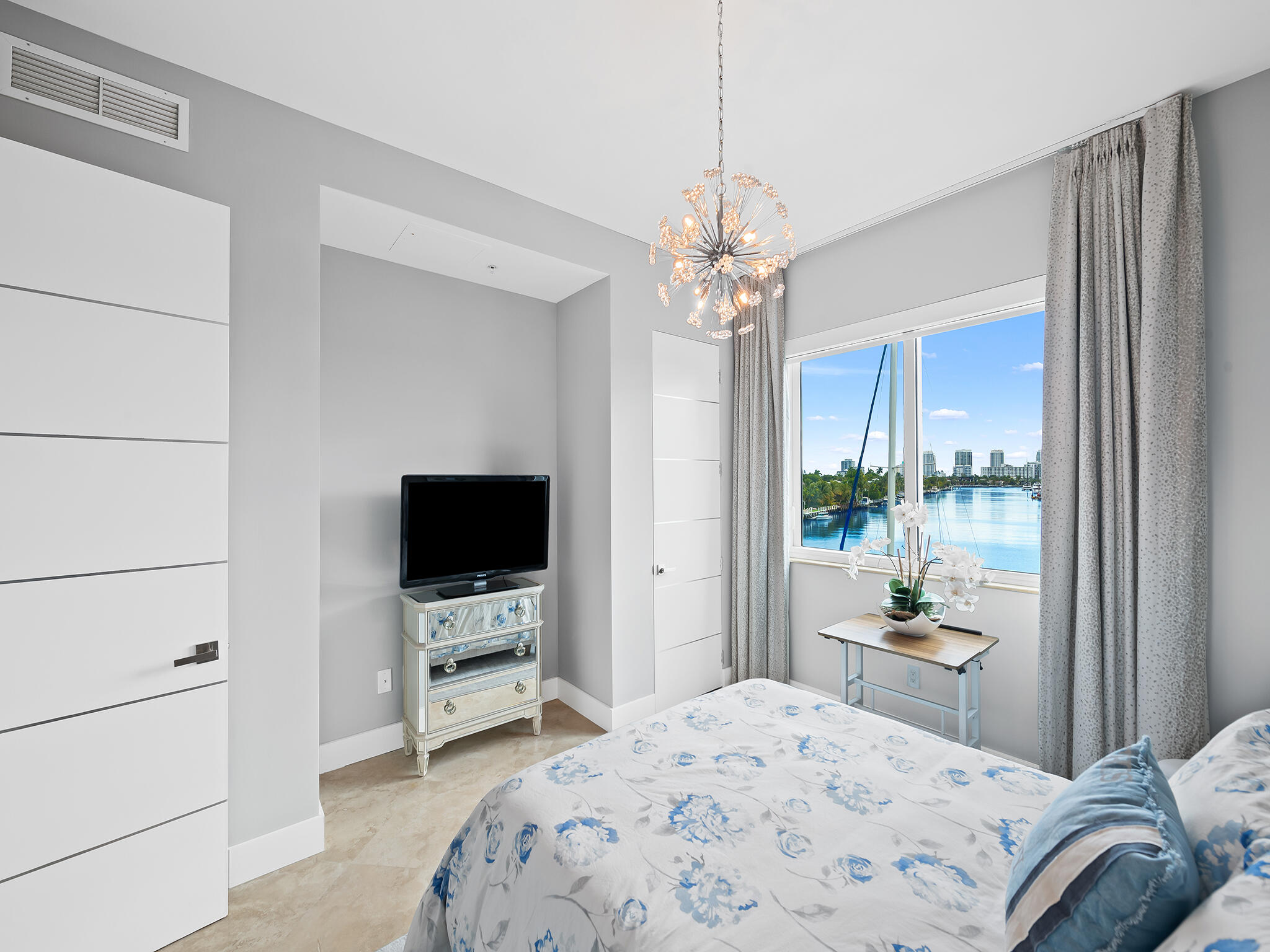 516 Hendricks #4b, Fort Lauderdale FL 33301