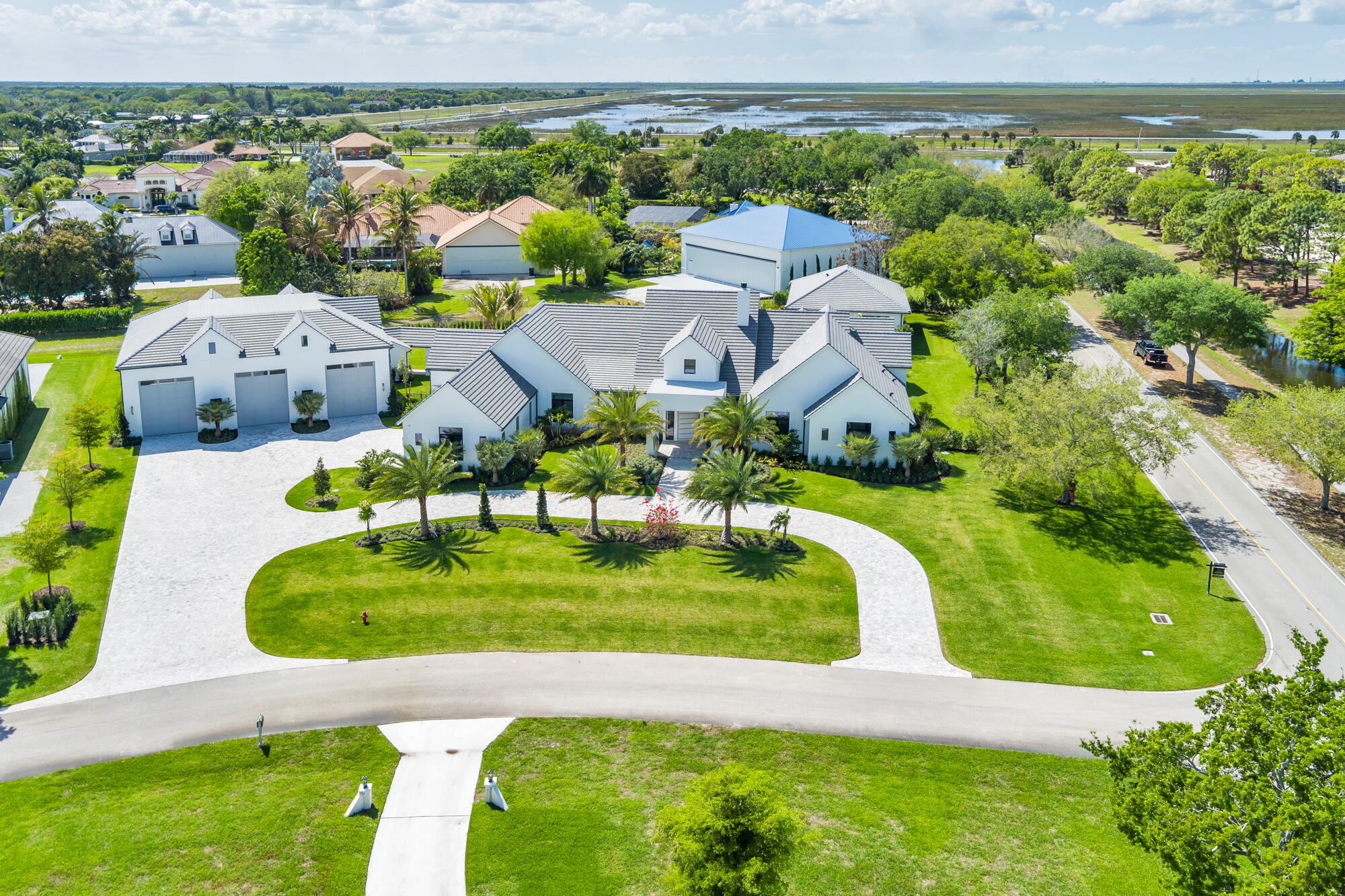 2015 Lockheed, Wellington FL 33414