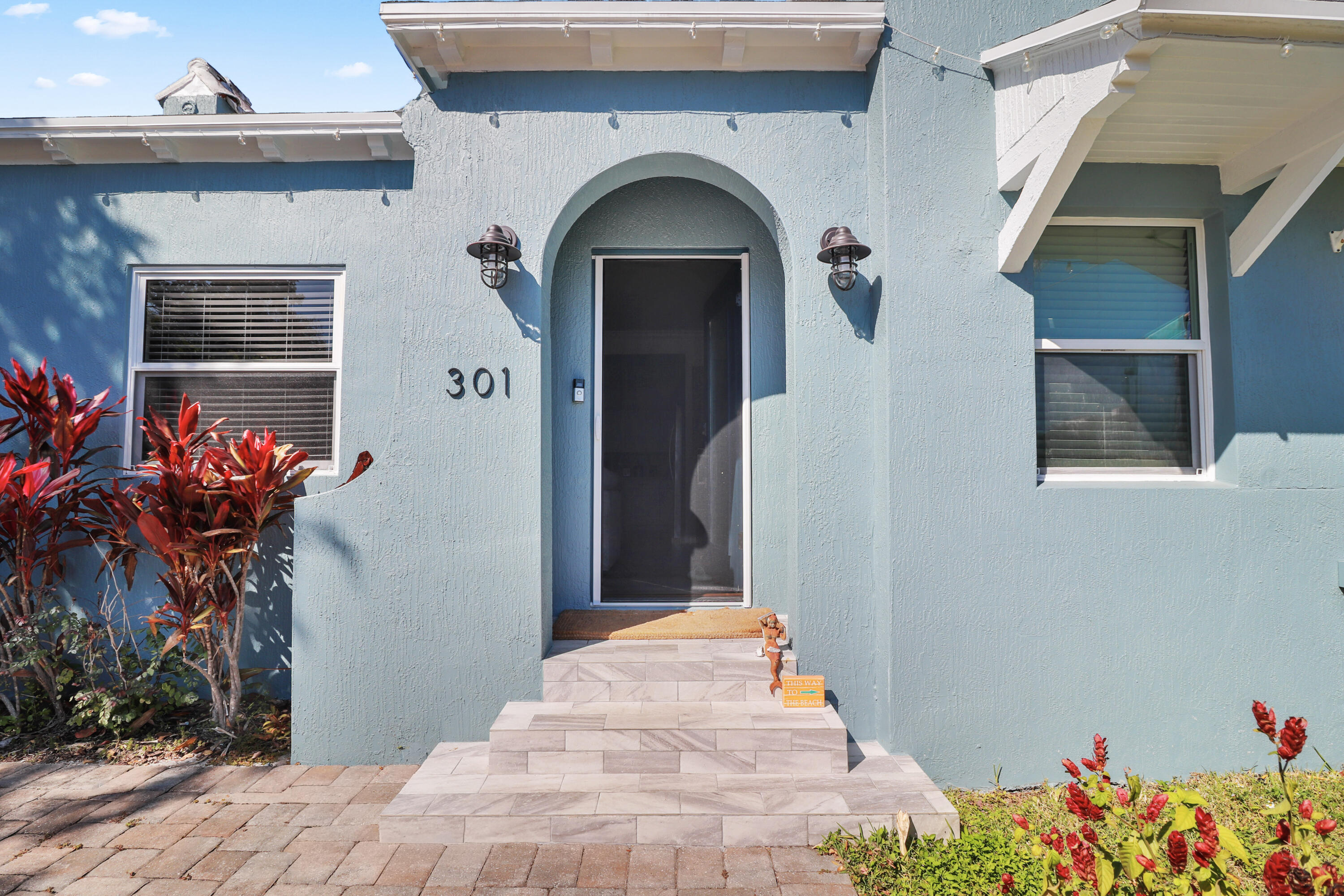 301 Hawthorne, Lake Park FL 33403