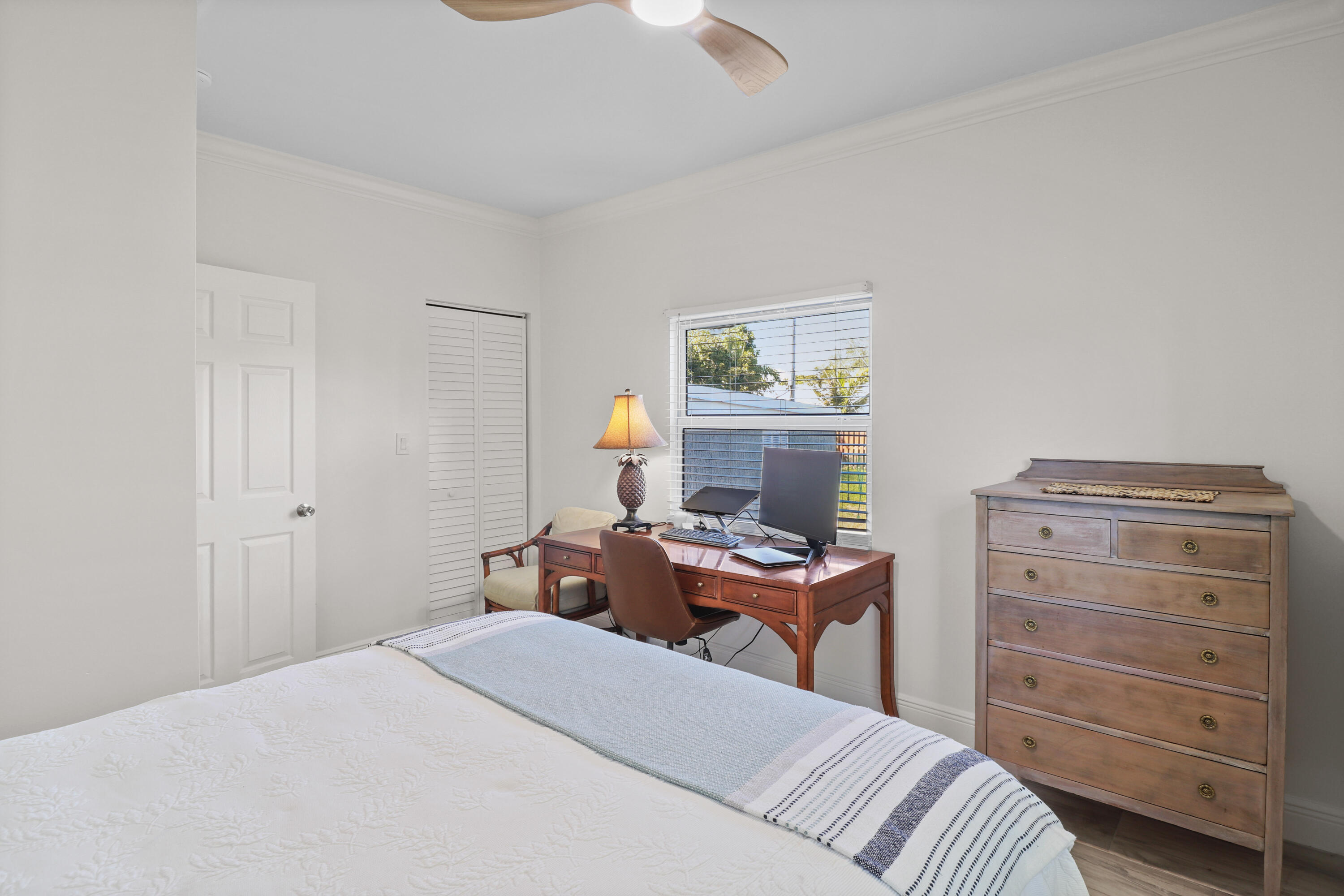 301 Hawthorne, Lake Park FL 33403