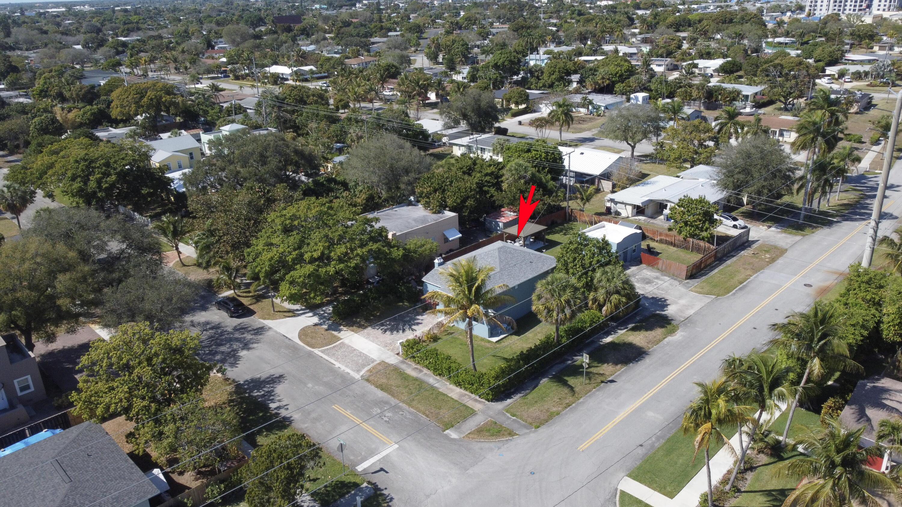 301 Hawthorne, Lake Park FL 33403