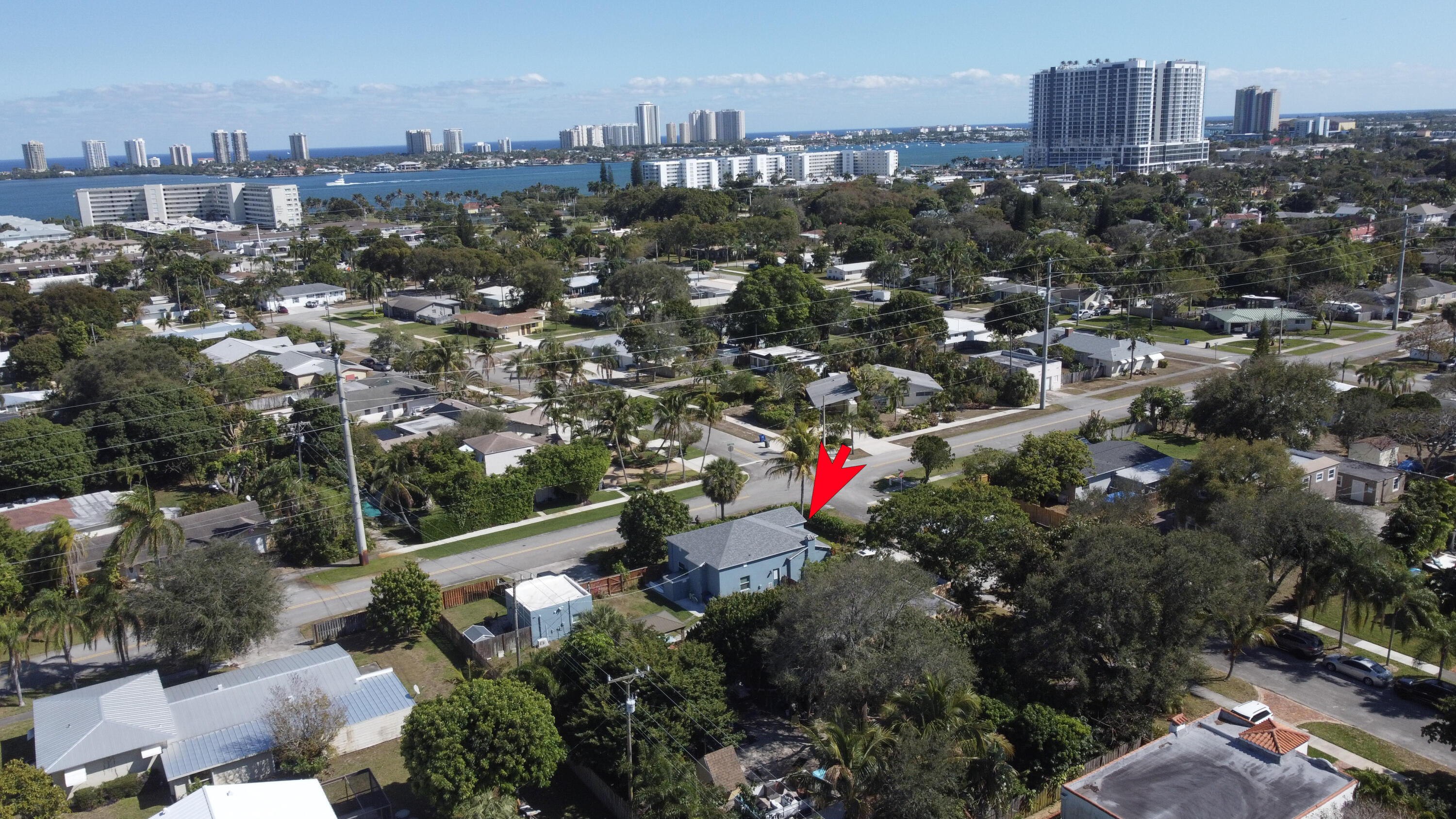 301 Hawthorne, Lake Park FL 33403