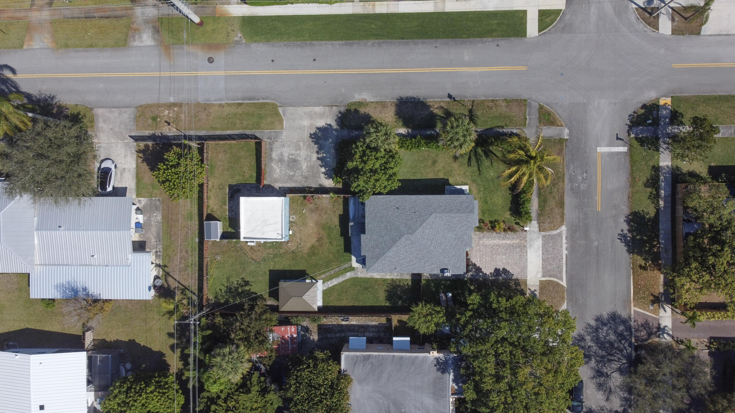 301 Hawthorne, Lake Park FL 33403