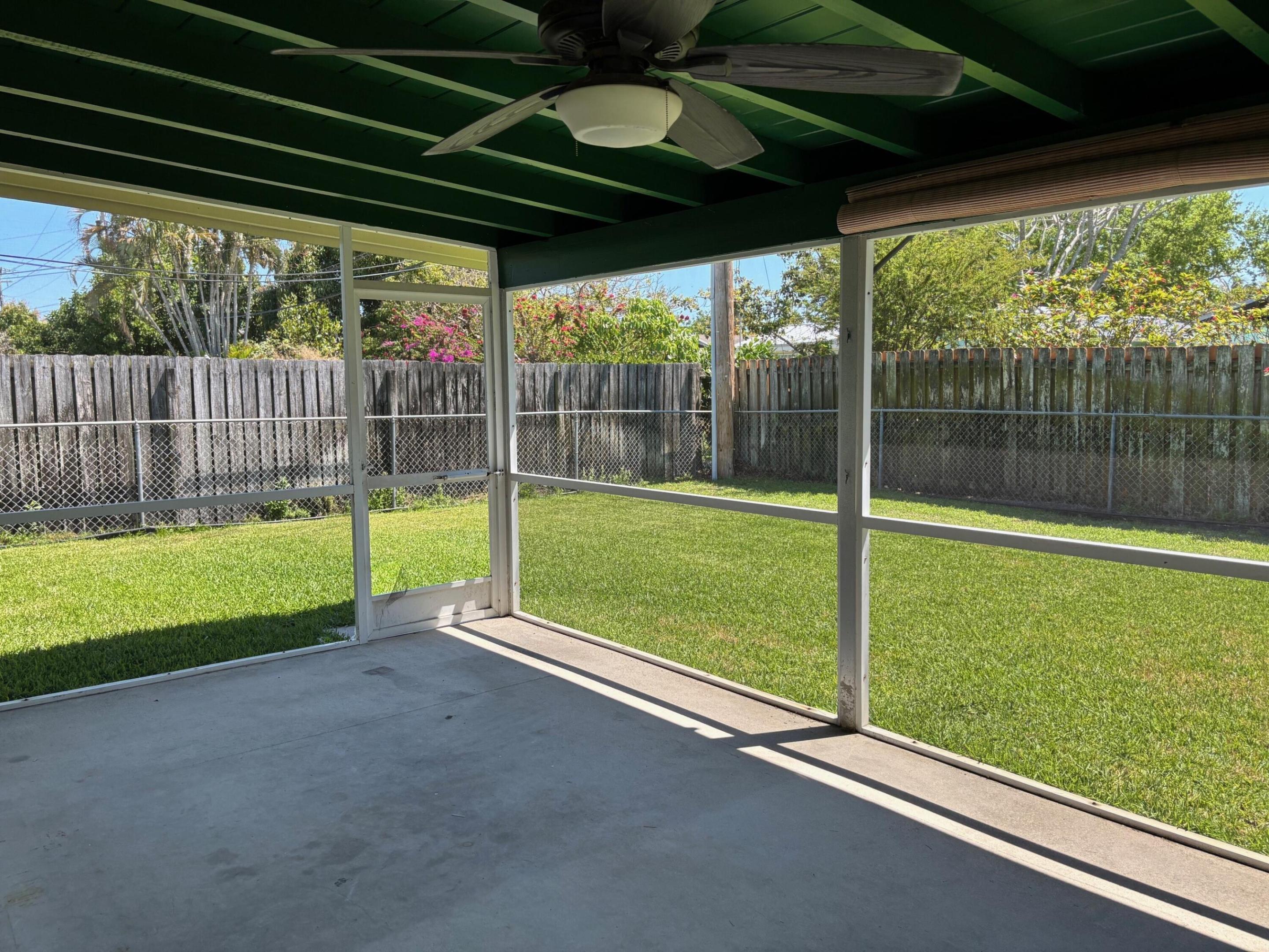 284 Cherry, Palm Beach Gardens FL 33410