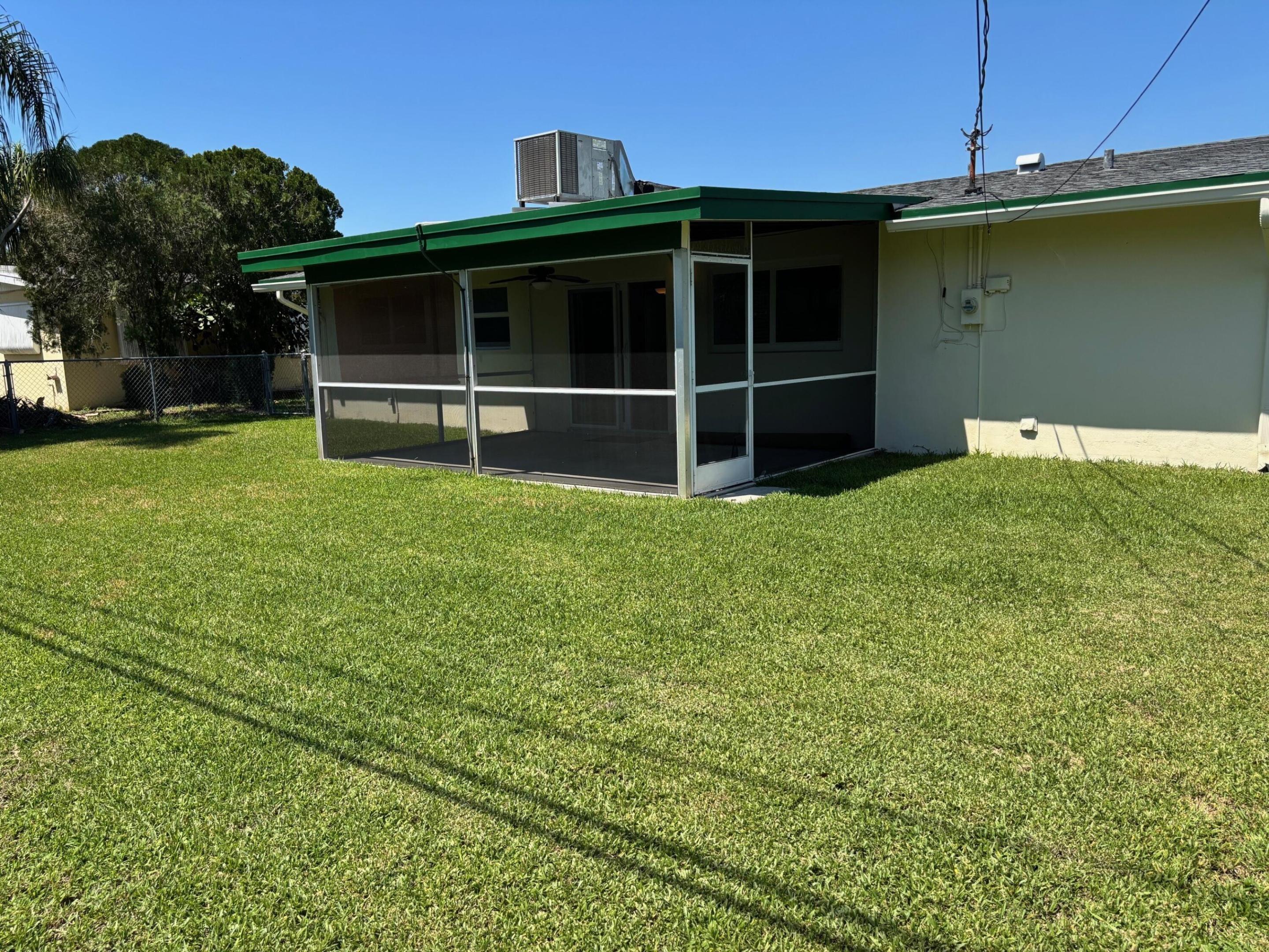 284 Cherry, Palm Beach Gardens FL 33410