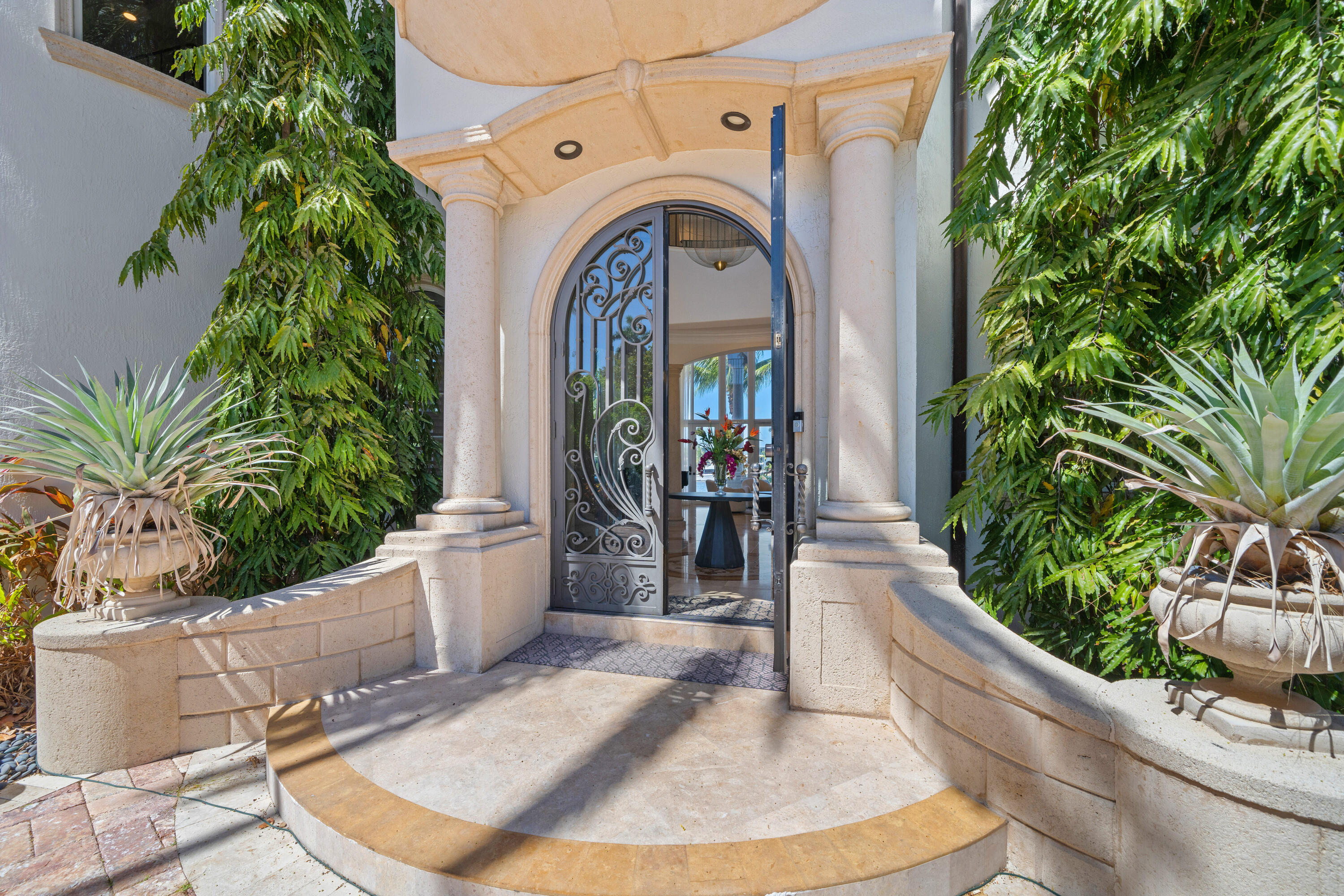2593 SE 8th, Pompano Beach FL 33062