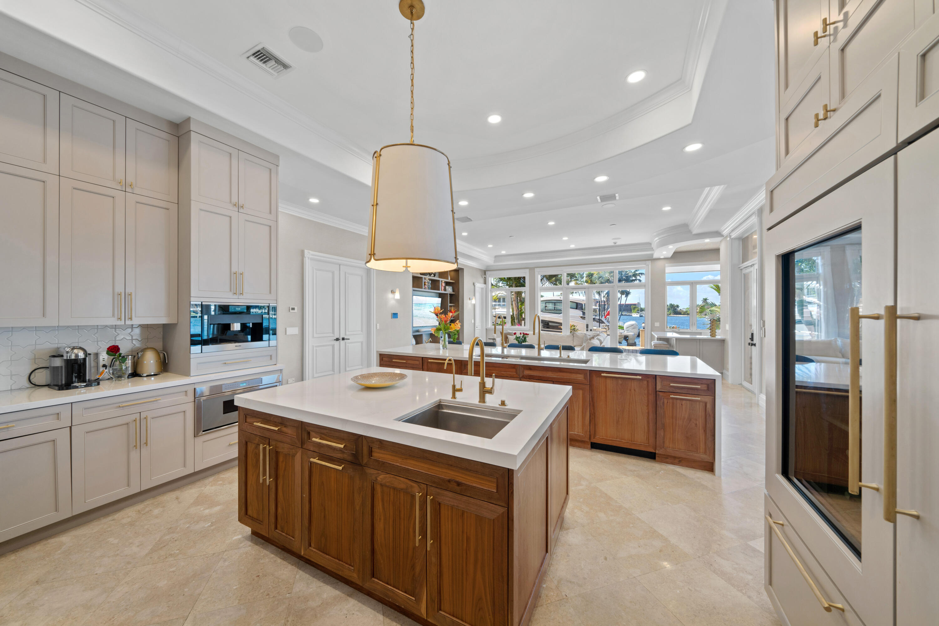 2593 SE 8th, Pompano Beach FL 33062
