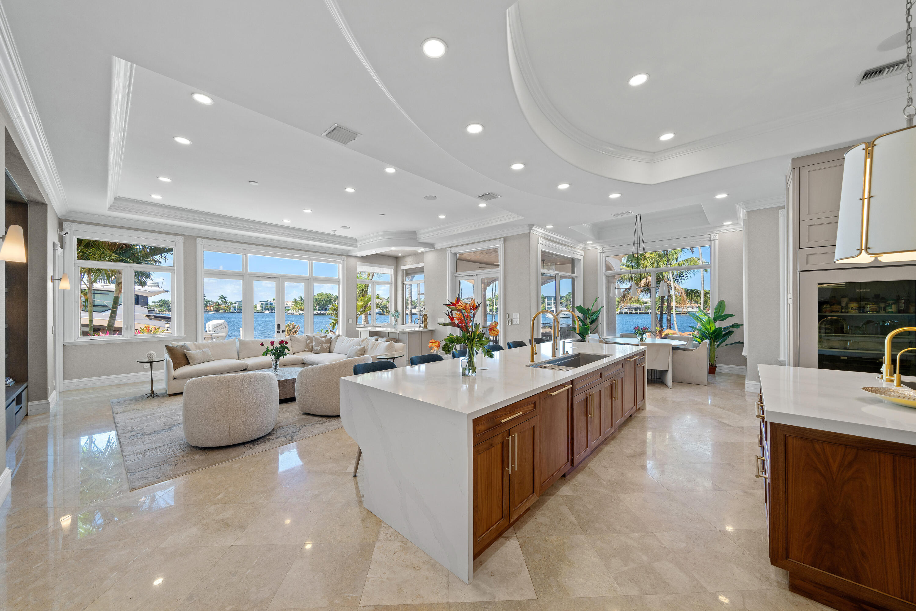 2593 SE 8th, Pompano Beach FL 33062