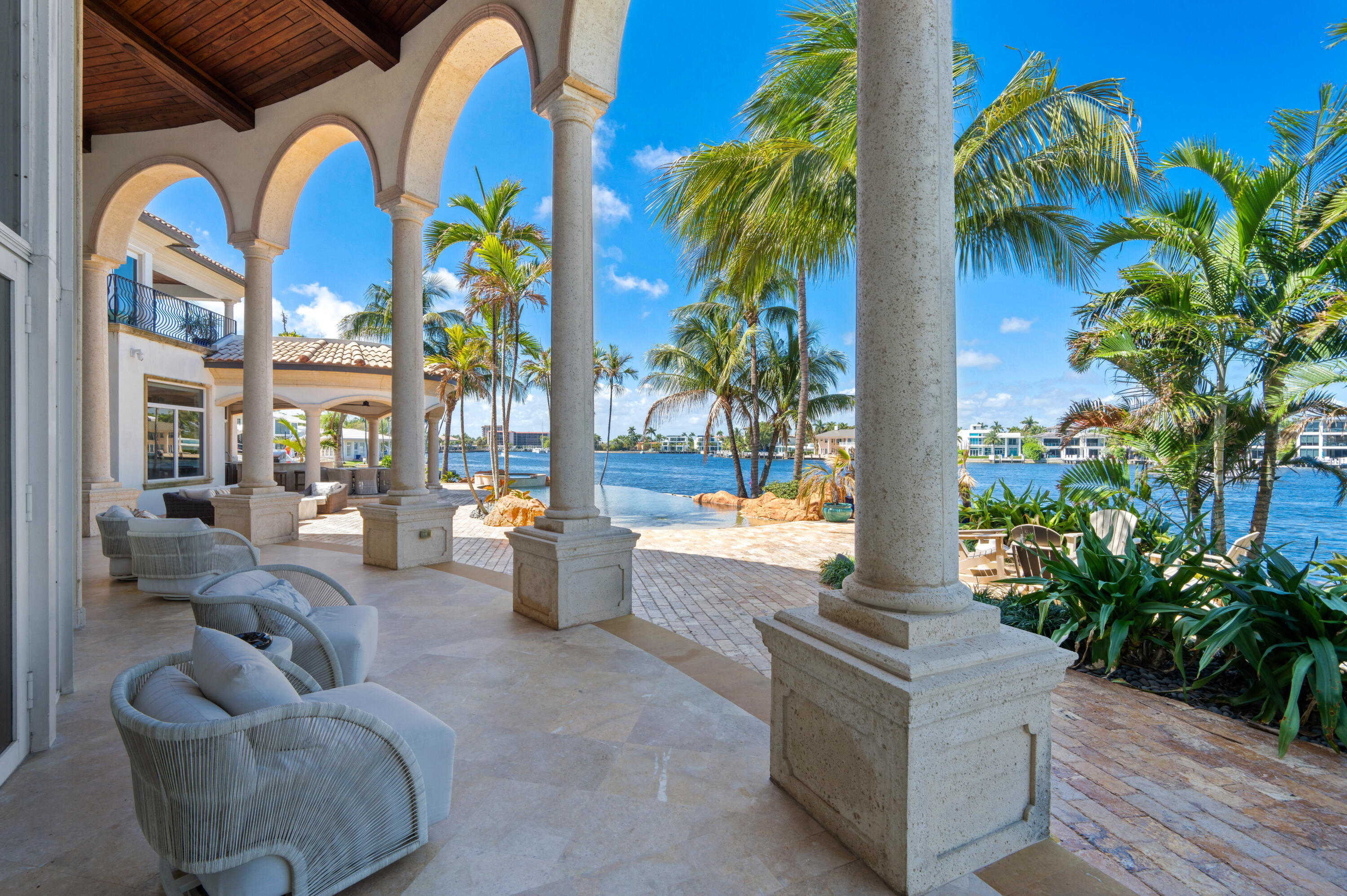 2593 SE 8th, Pompano Beach FL 33062