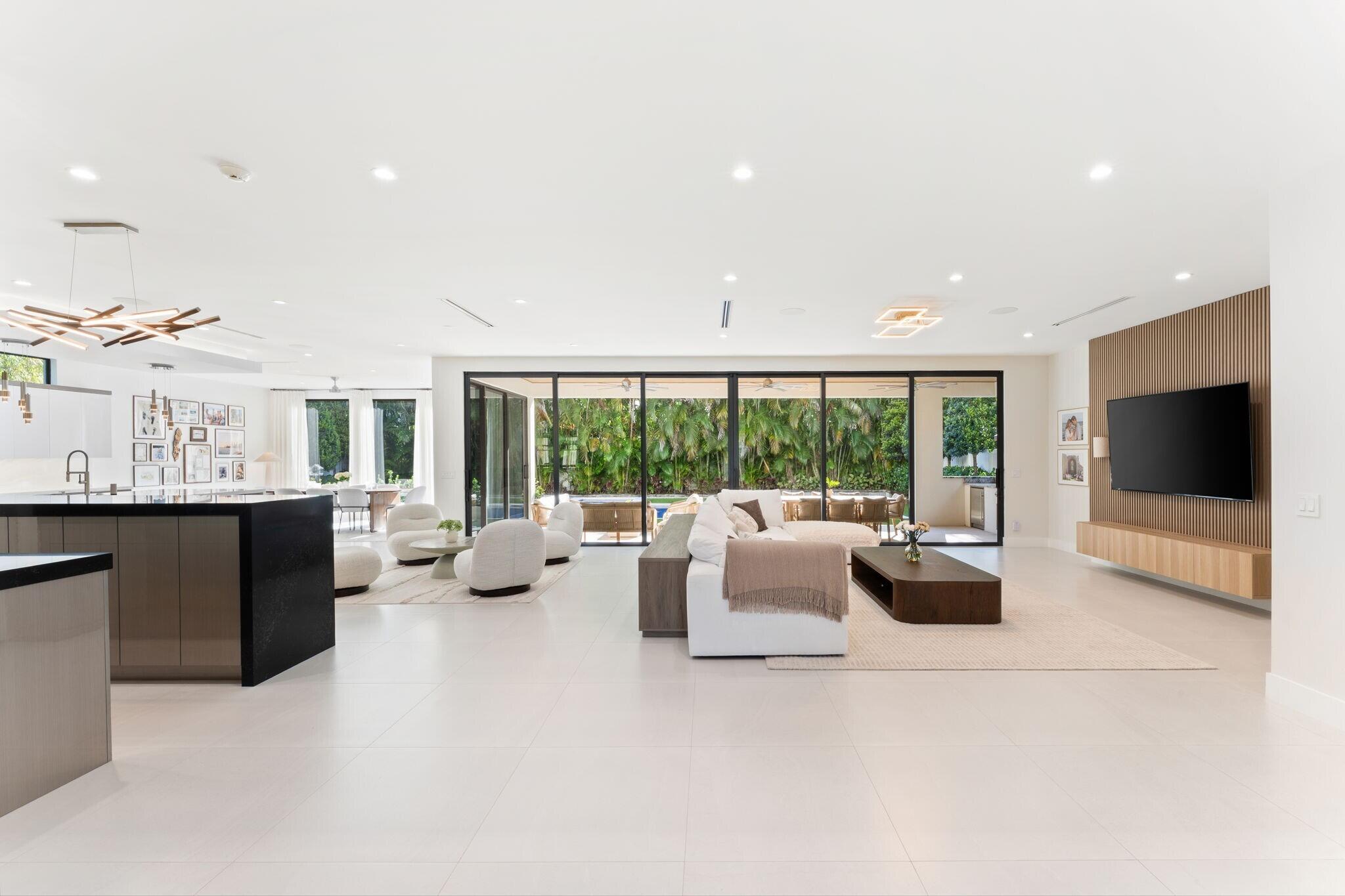 1032 SE 12th, Fort Lauderdale FL 33316
